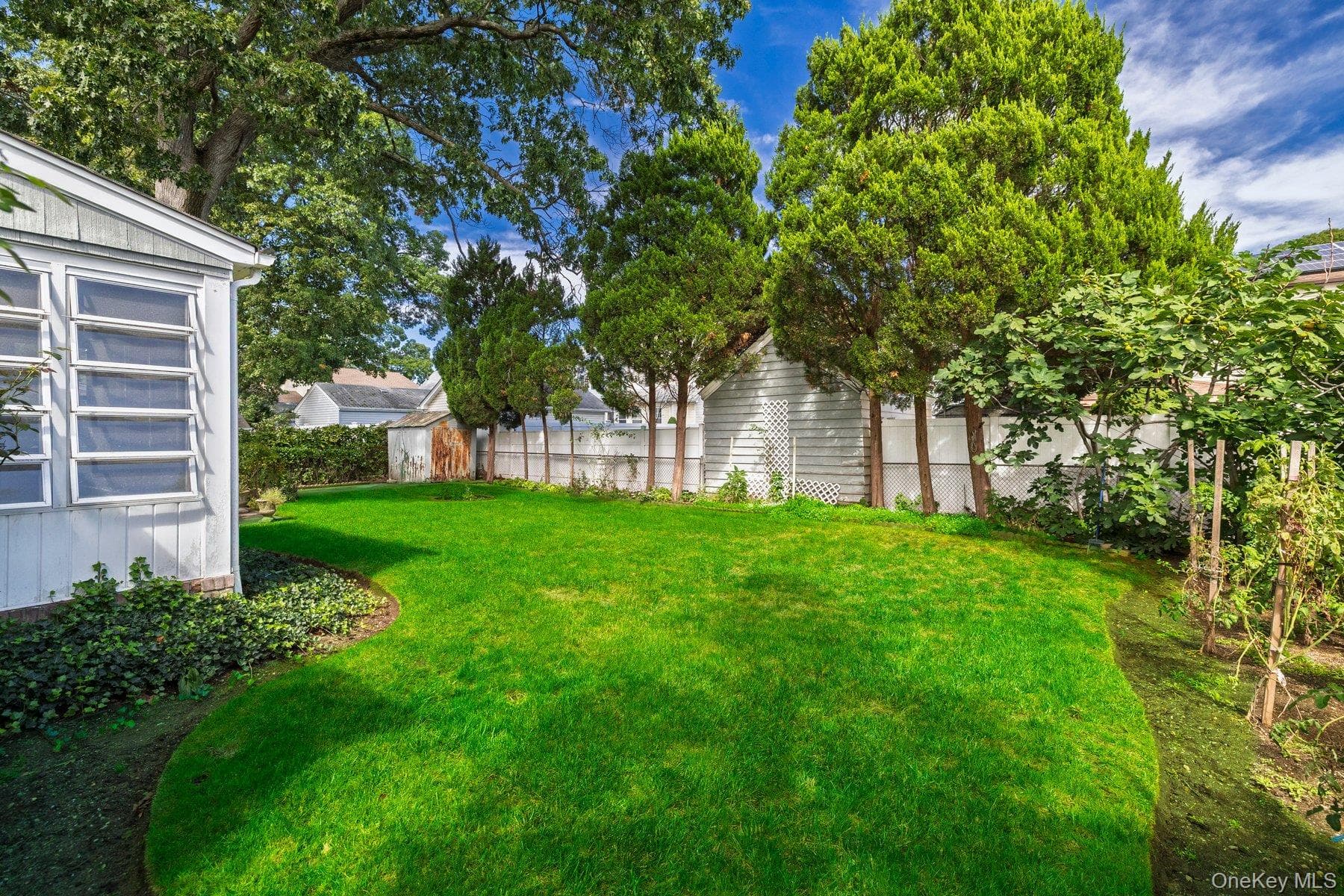175 E Carpenter Street thumbnail 35