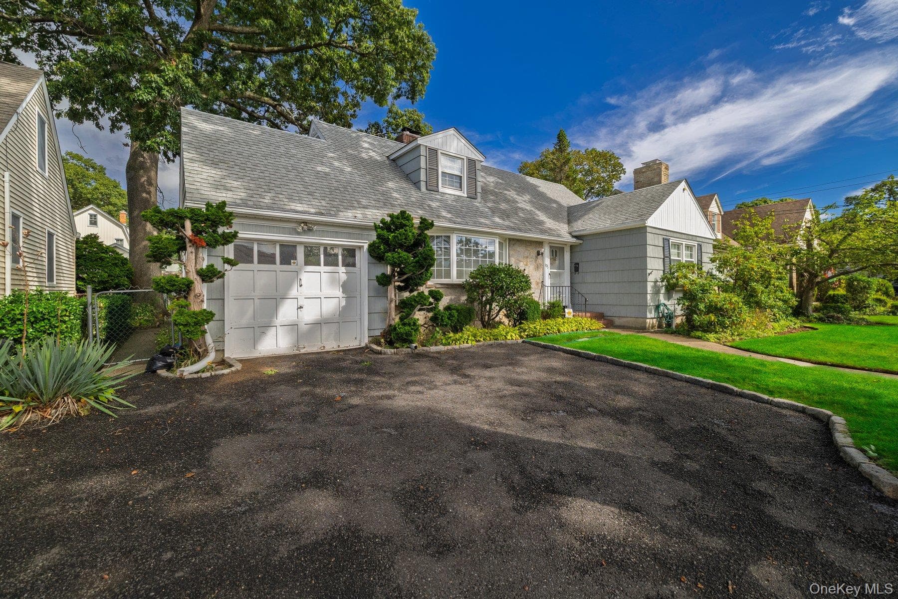 175 E Carpenter Street thumbnail 2