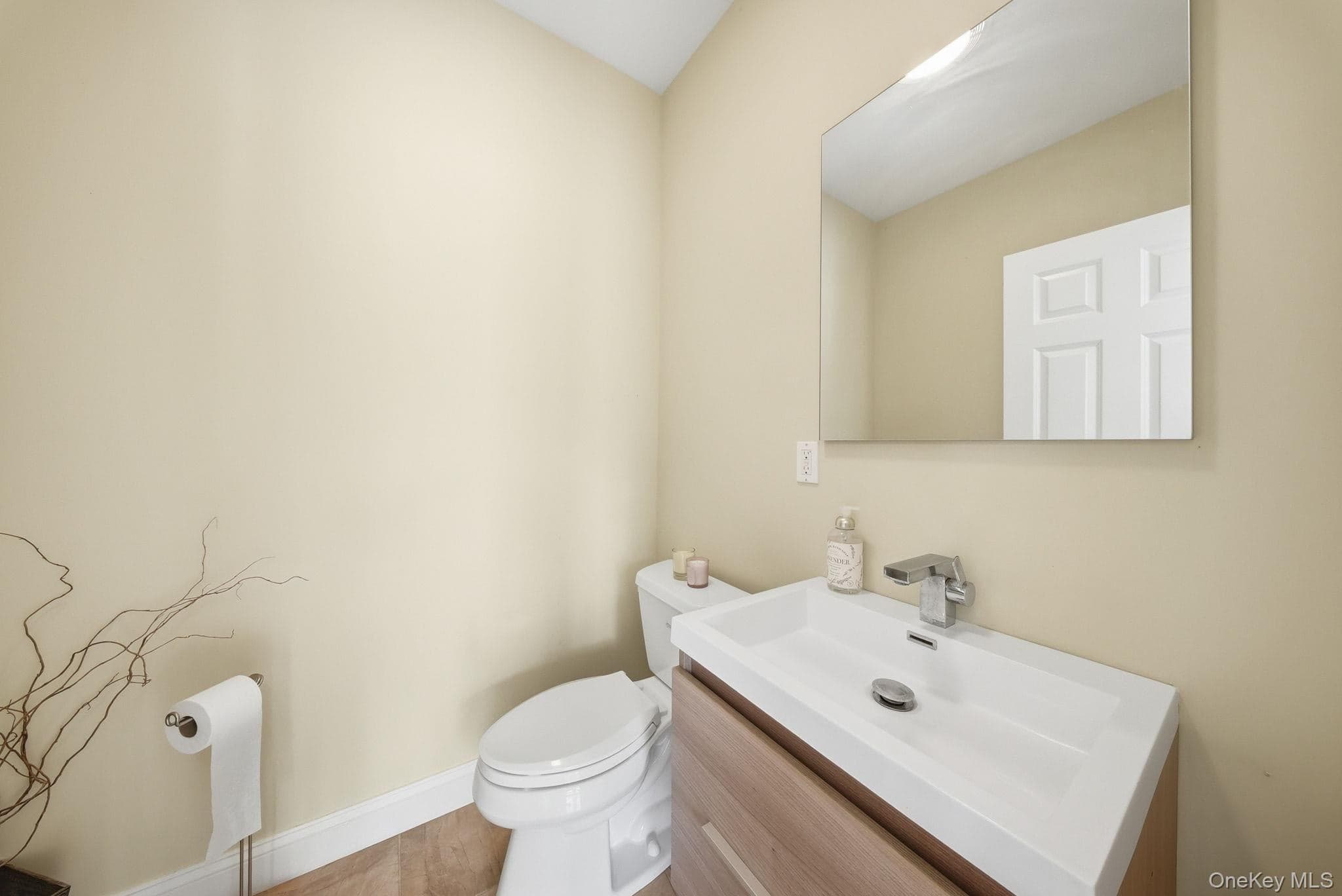 107 Breeze Hill Road thumbnail 18