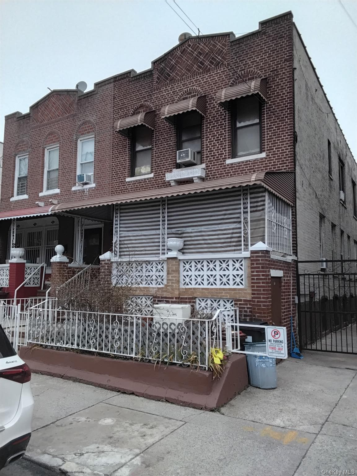 699 Bradford Street thumbnail 2