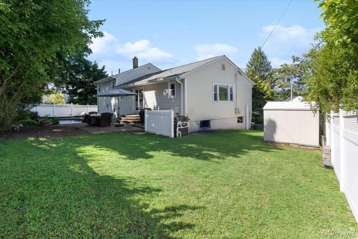 8 Foxwood Avenue thumbnail 29