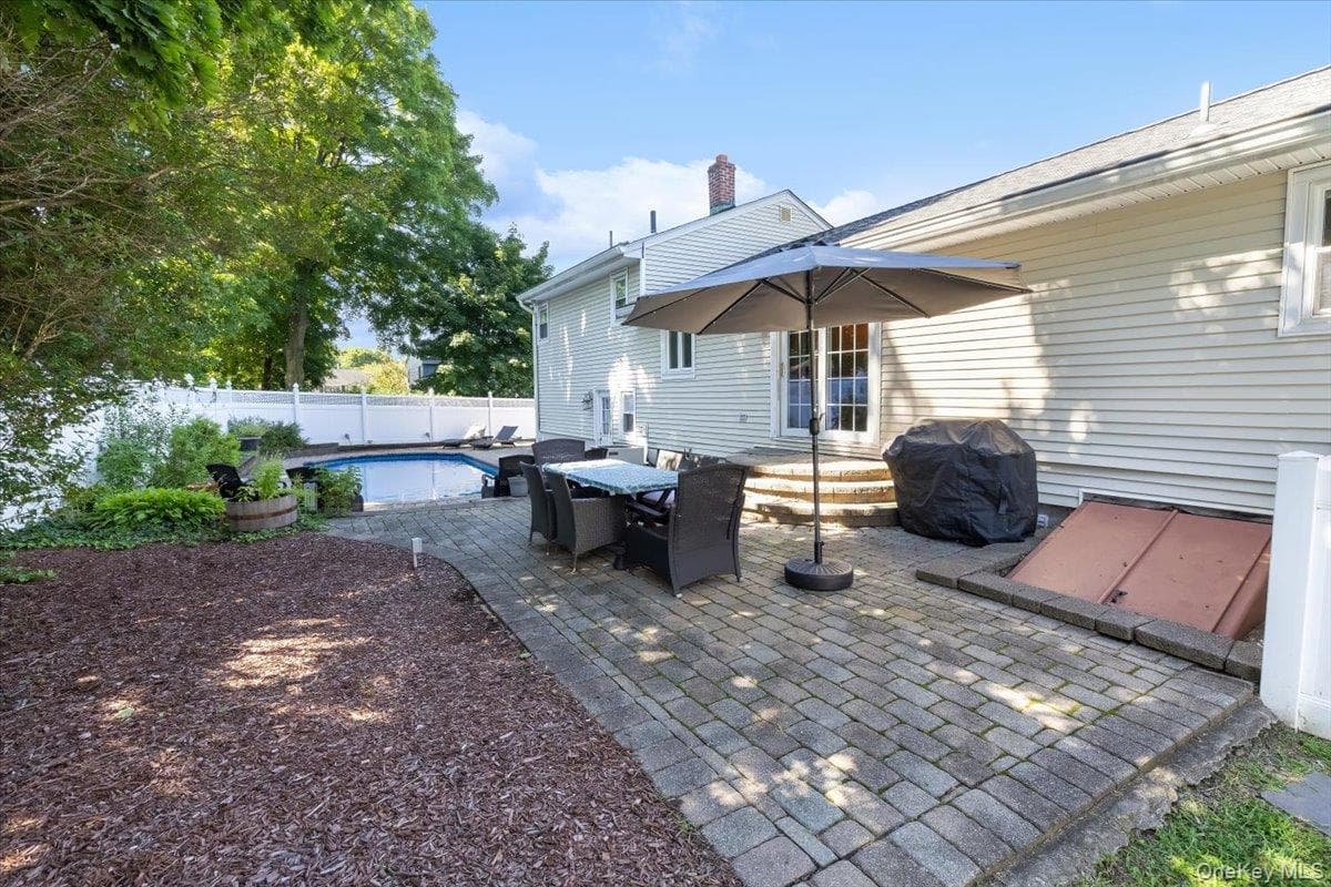 8 Foxwood Avenue thumbnail 26