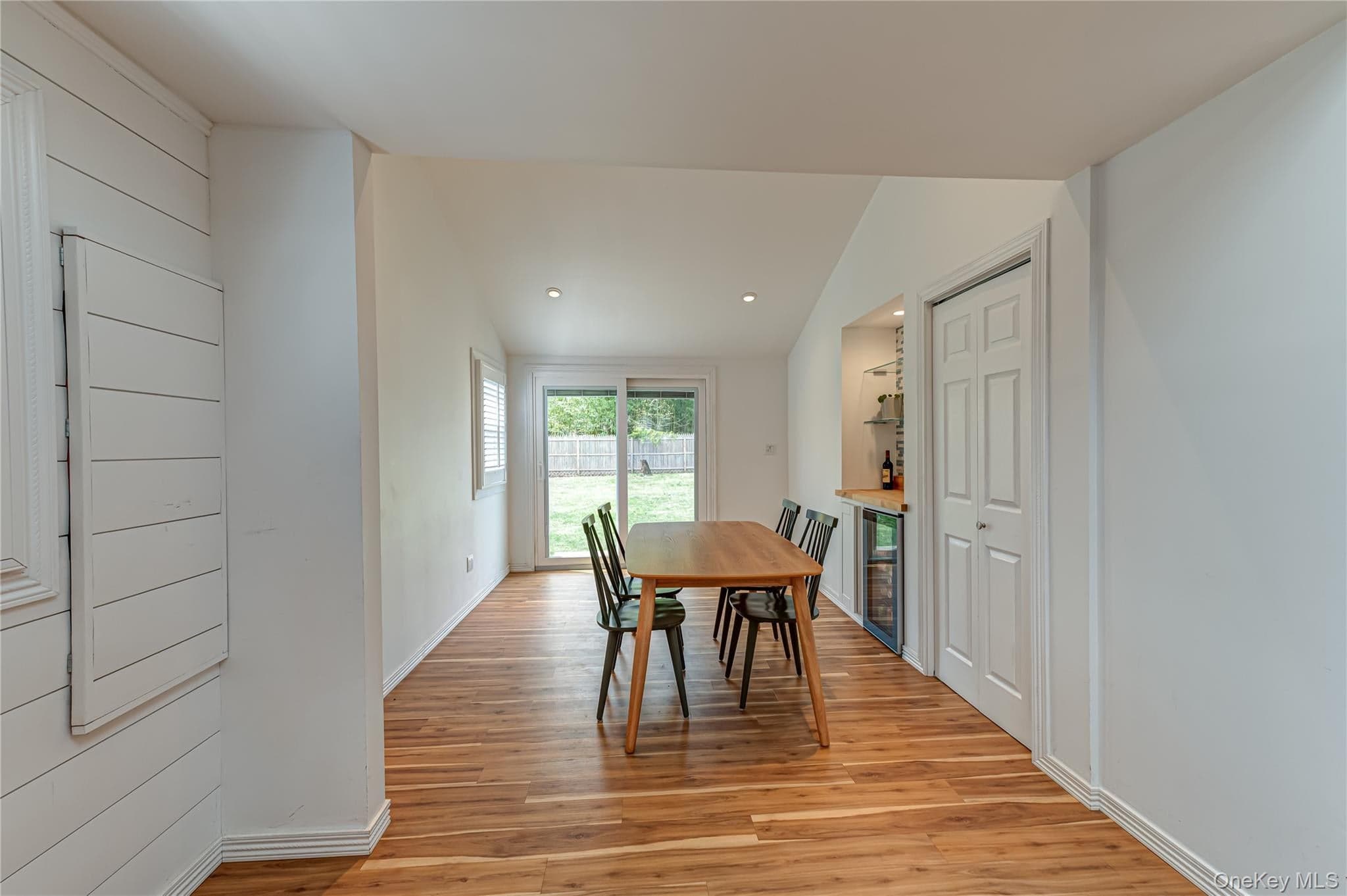 6 Longview Drive thumbnail 8