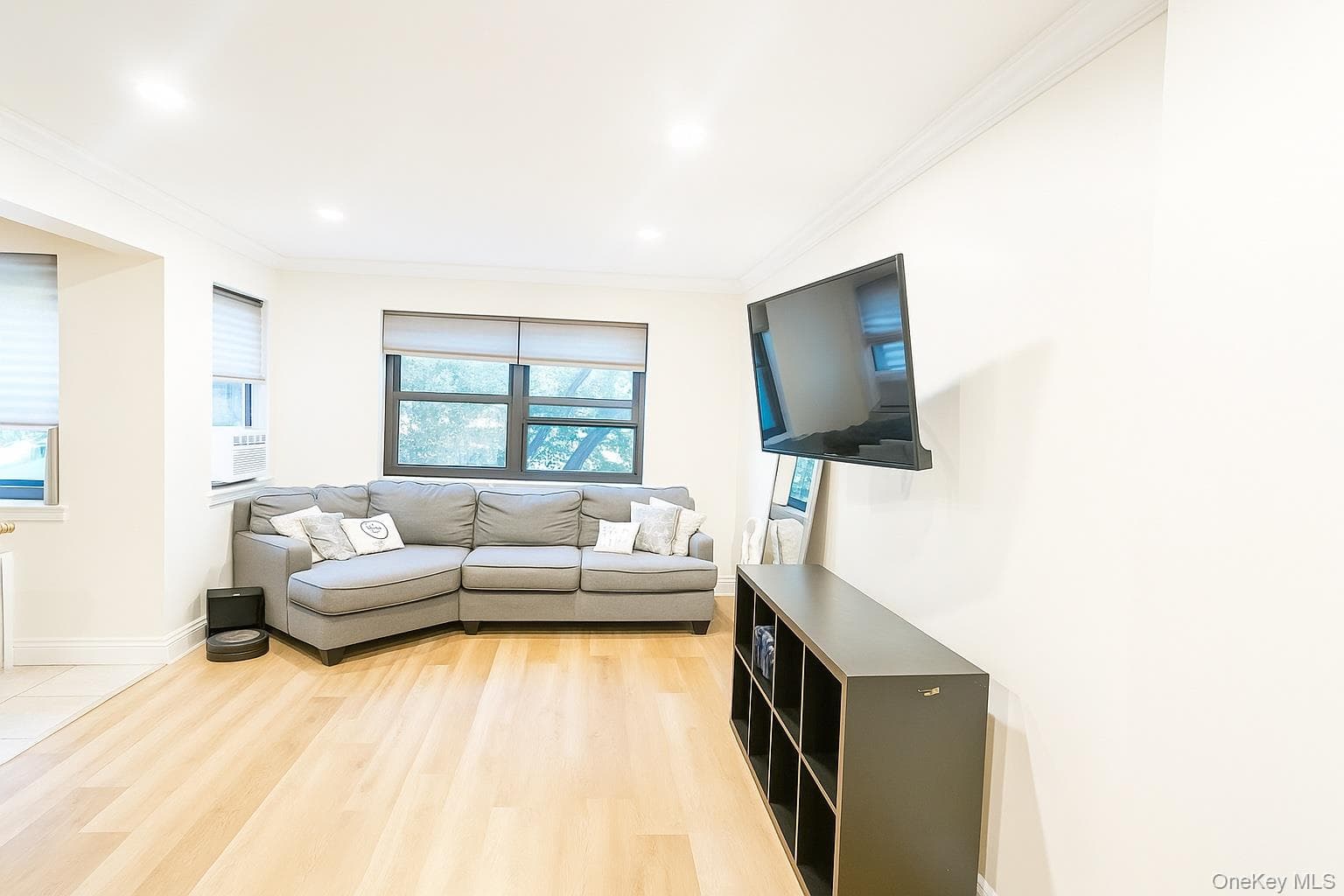60 White Oak Street Unit: 2-H thumbnail 11