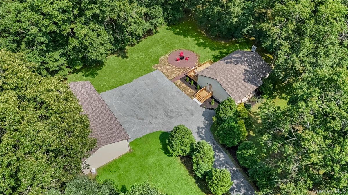 55 Somarelli Road, Huguenot