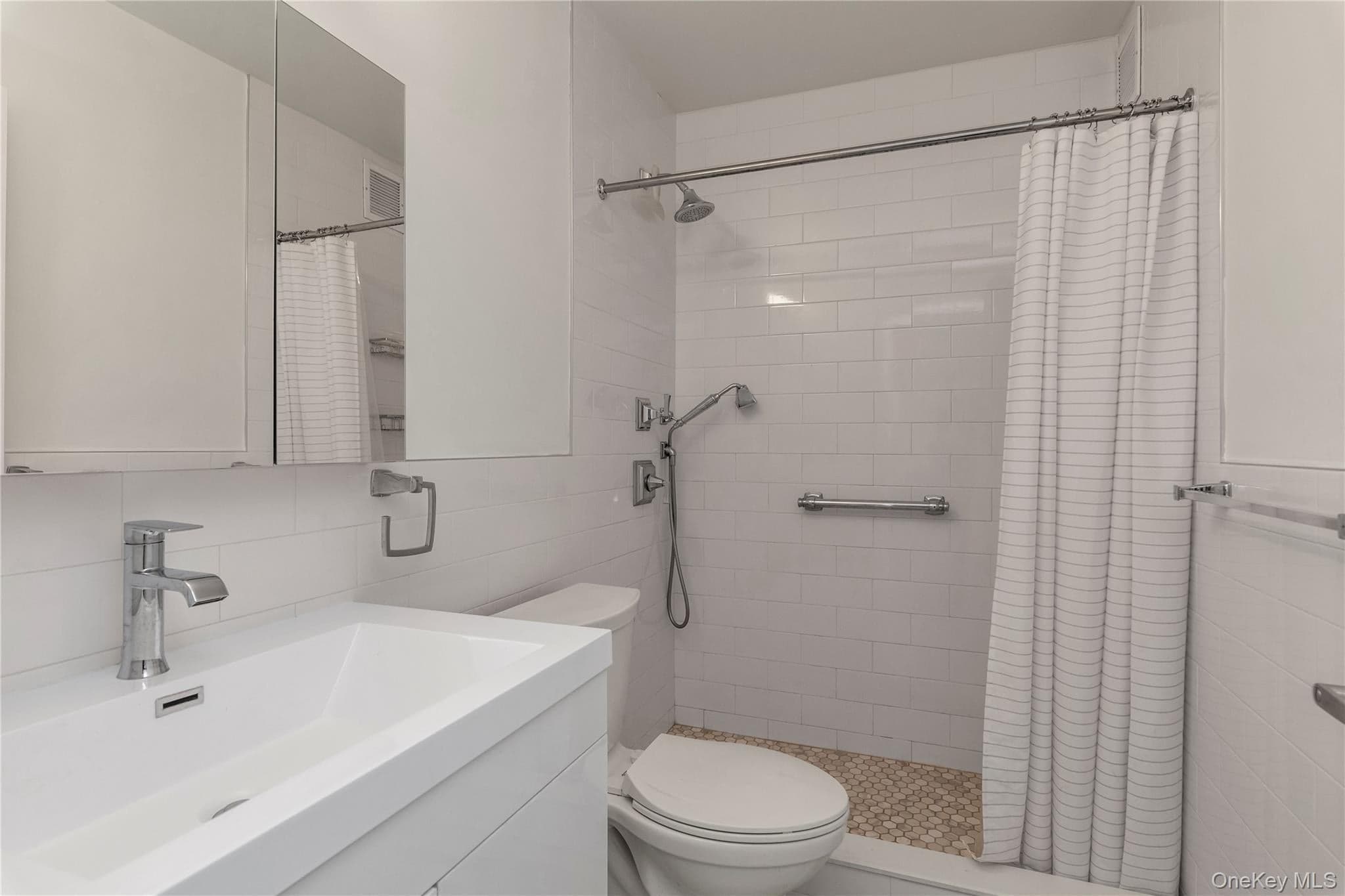 2 Bay Club Drive Unit: 20-O thumbnail 18