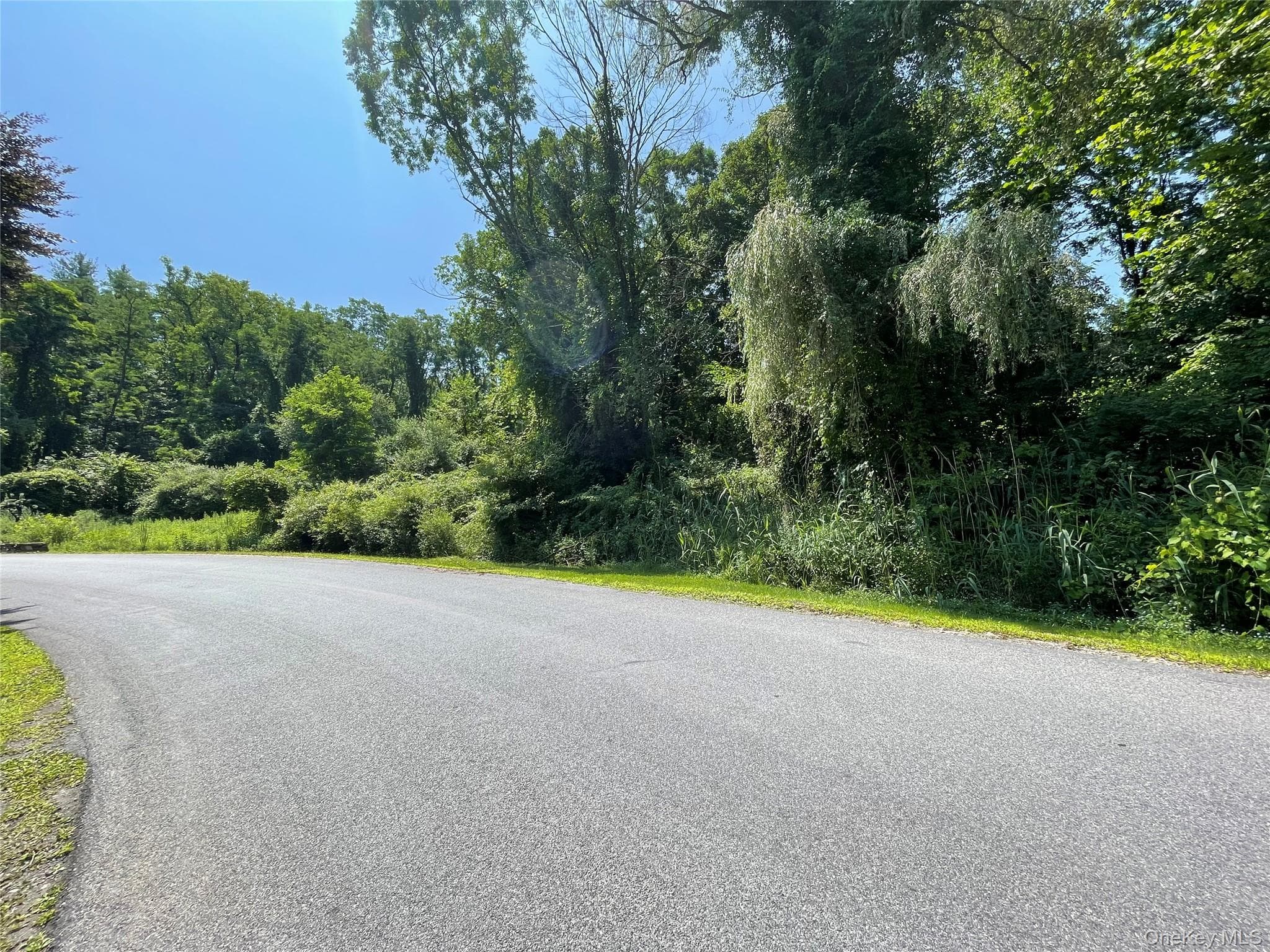 14 Akindale Road thumbnail 4