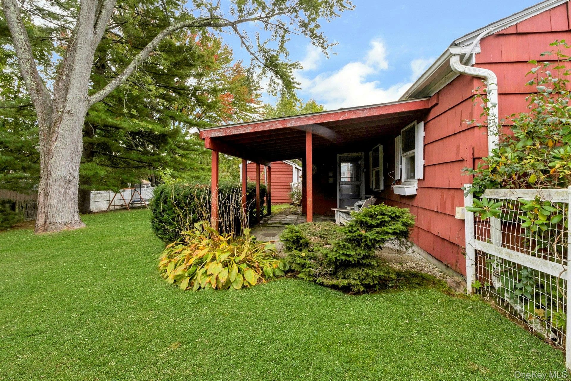 158 Violet Avenue thumbnail 20