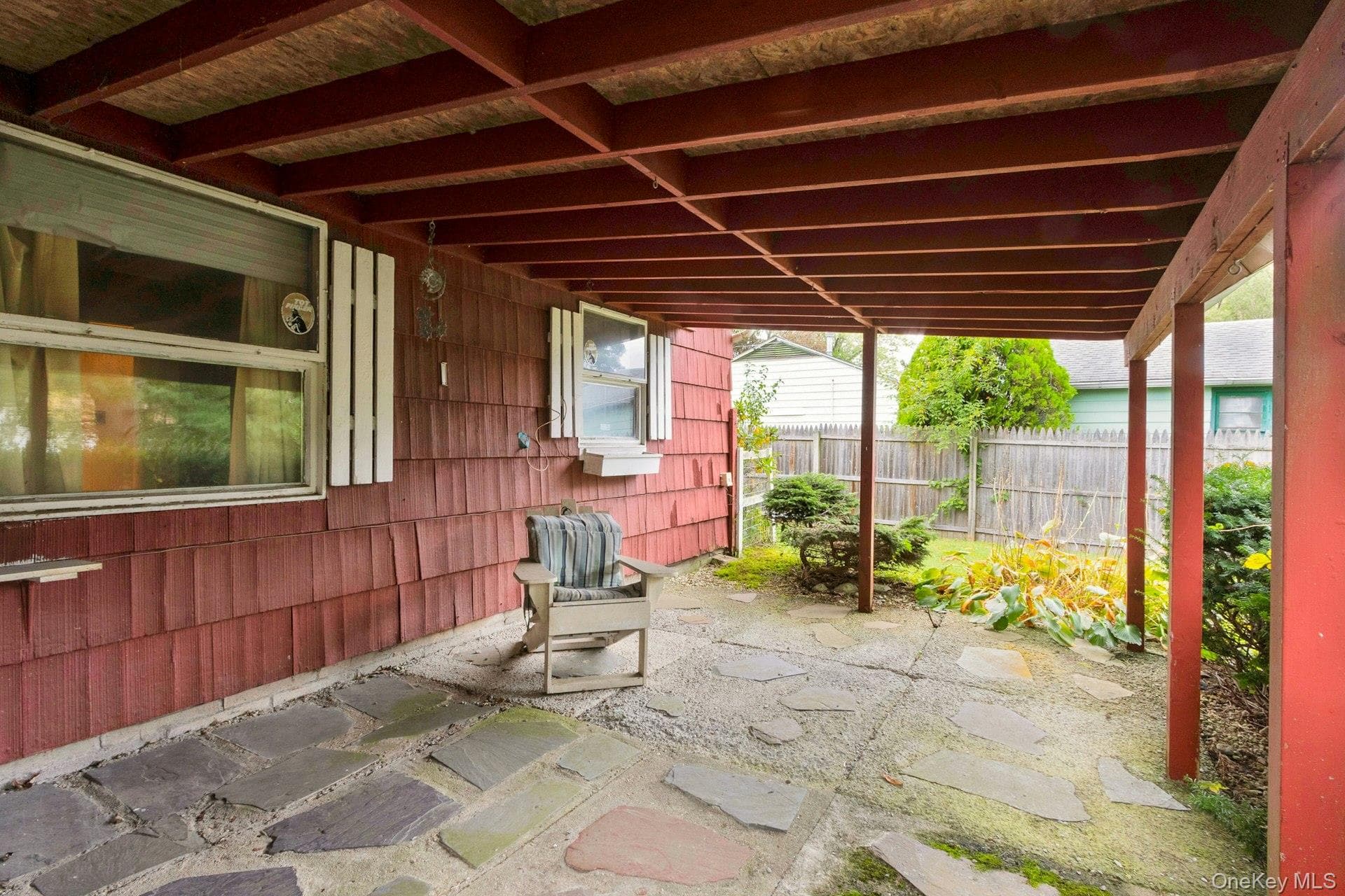 158 Violet Avenue thumbnail 23