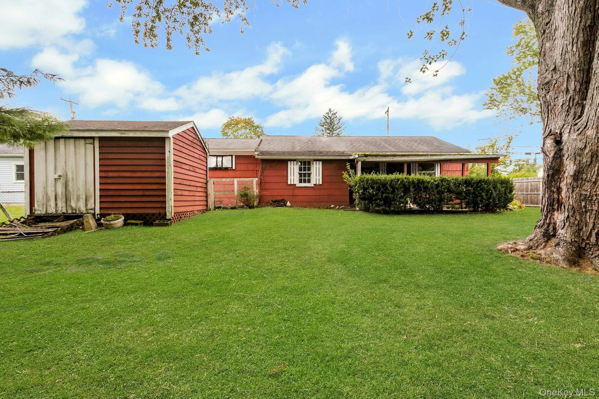 158 Violet Avenue thumbnail 22