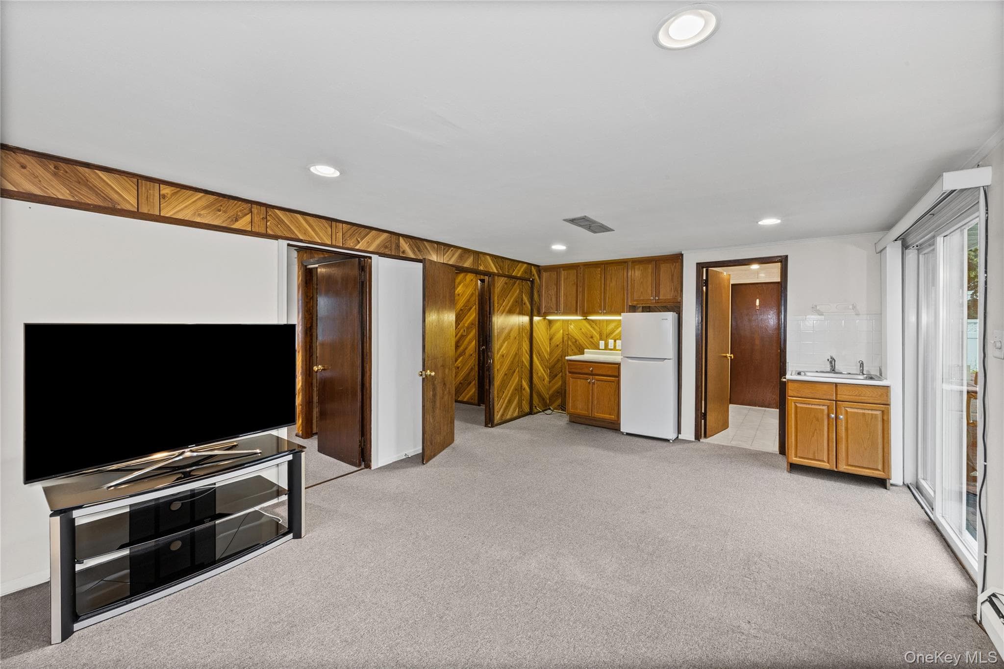 93 Toronto Avenue thumbnail 22