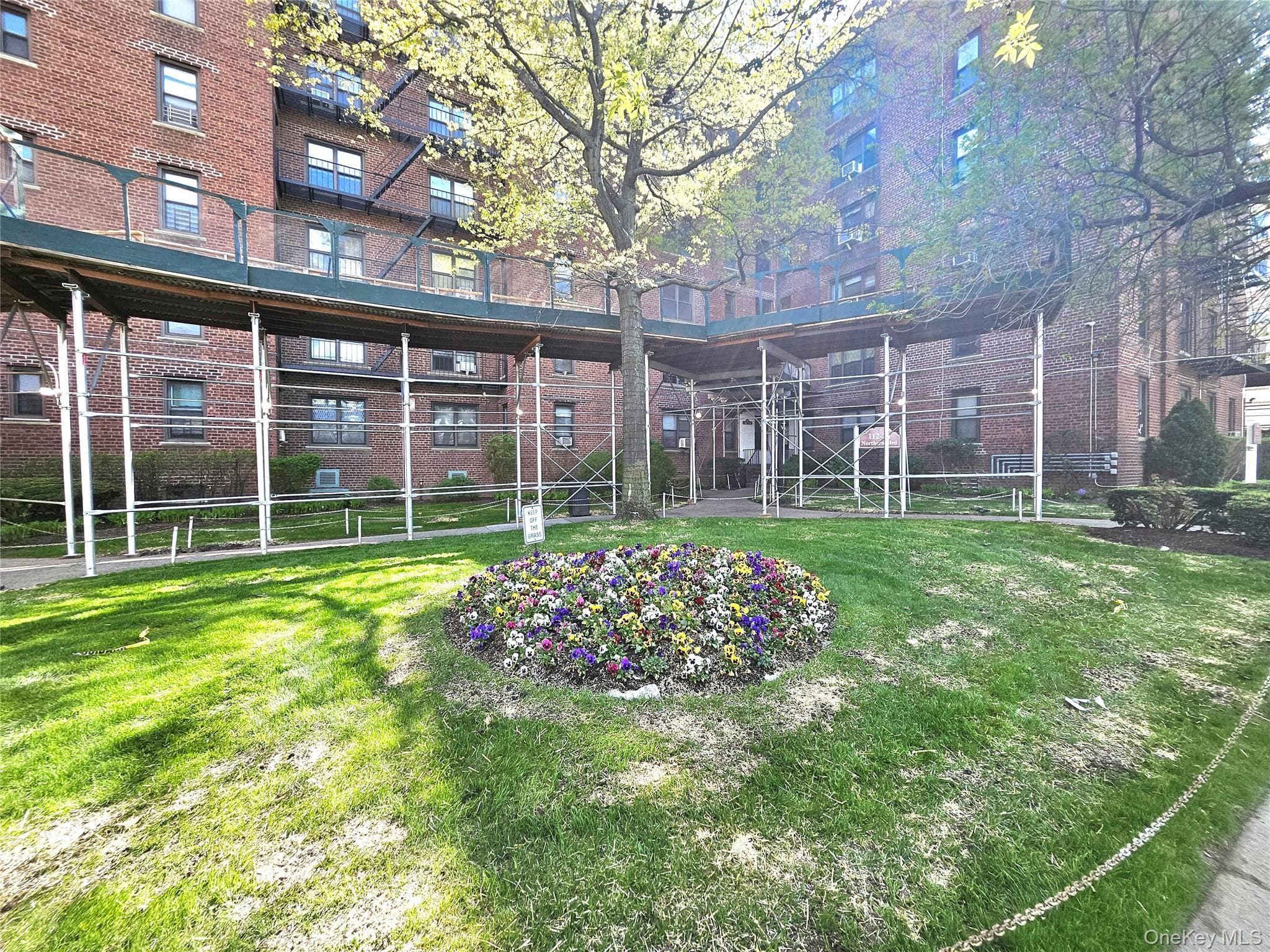 112-24 Northern Boulevard Unit: 3E thumbnail 2