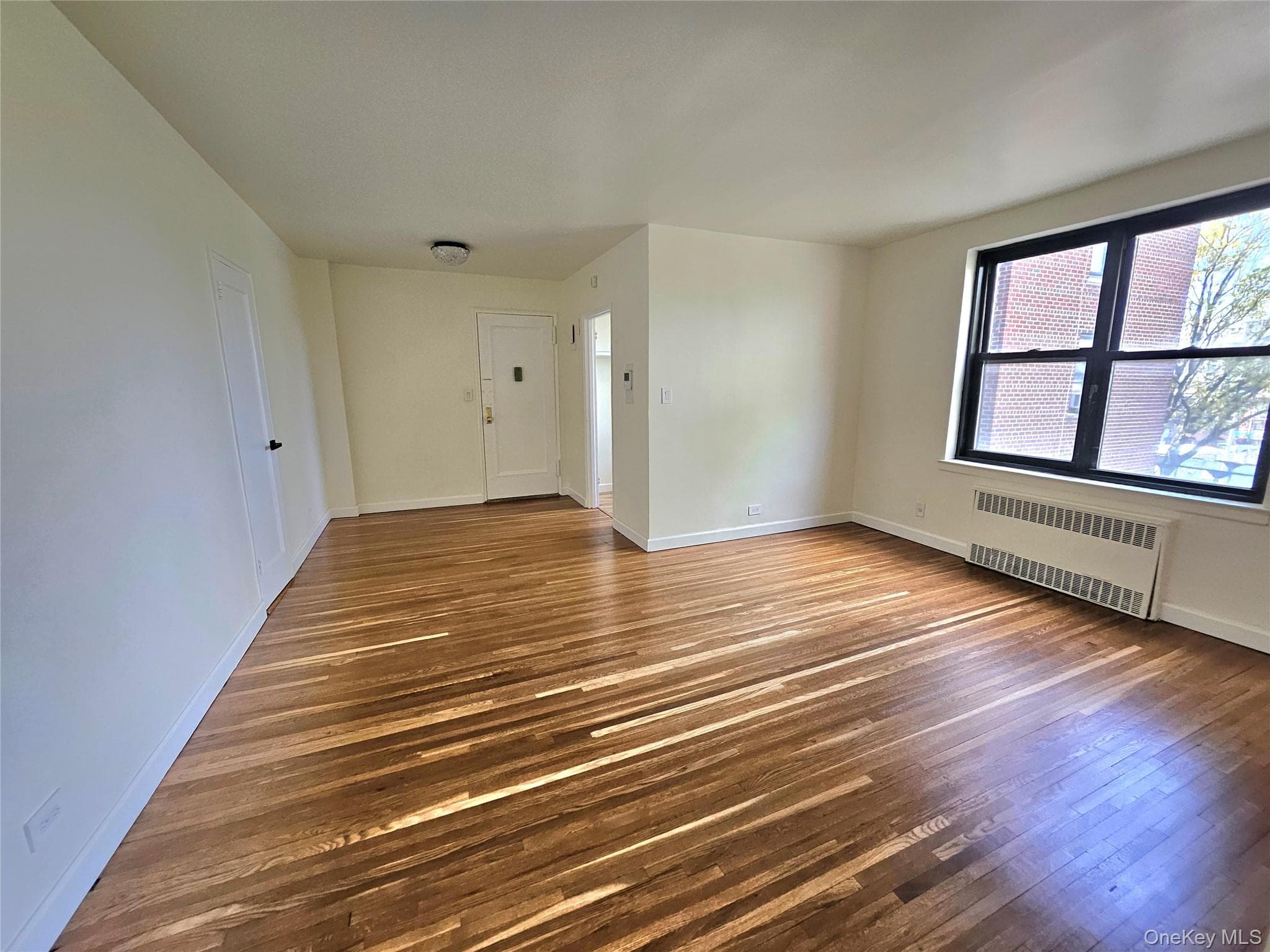 112-24 Northern Boulevard Unit: 3E thumbnail 8