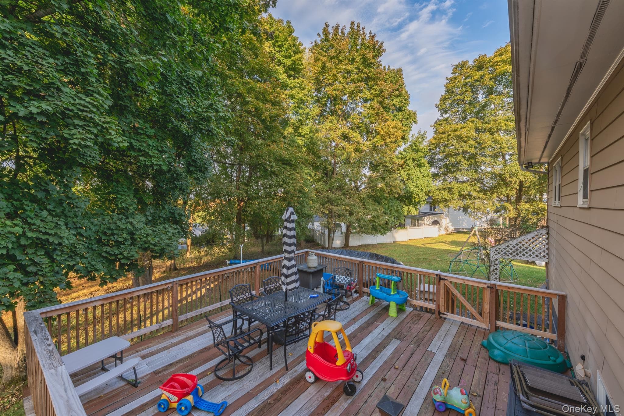 41 Hillcrest Avenue thumbnail 34