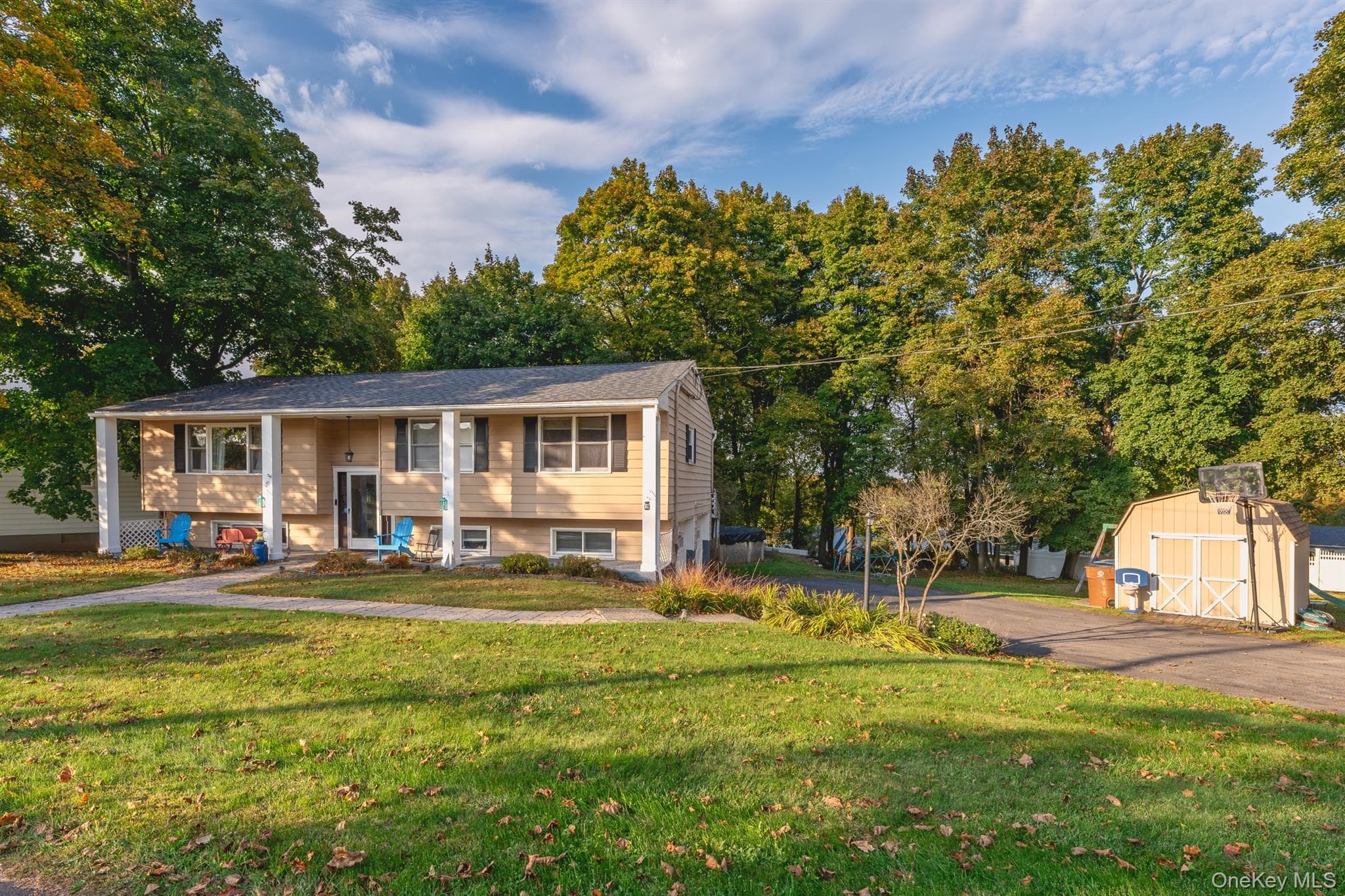 41 Hillcrest Avenue thumbnail 2