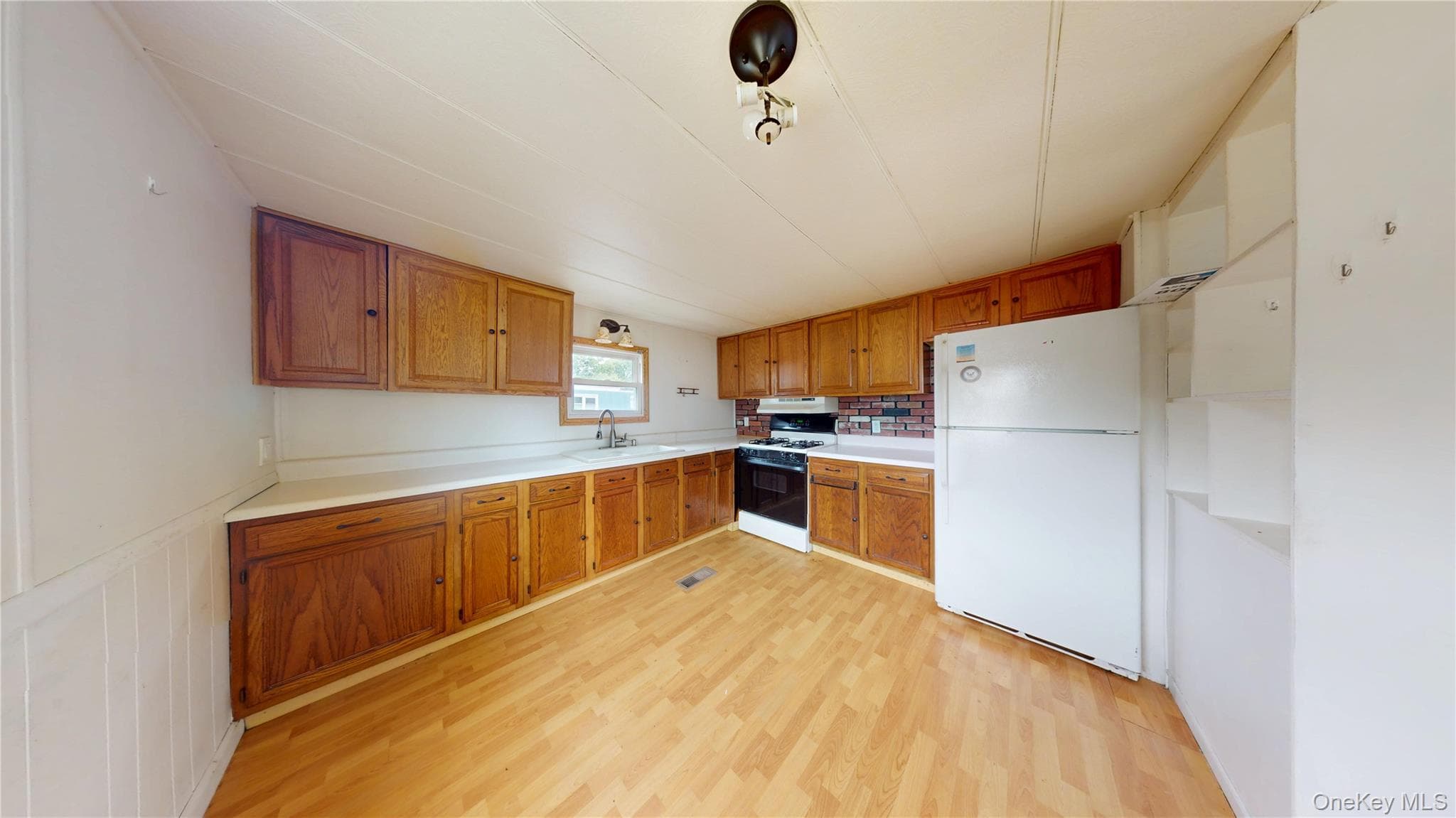 39 Valley Forge Drive thumbnail 7
