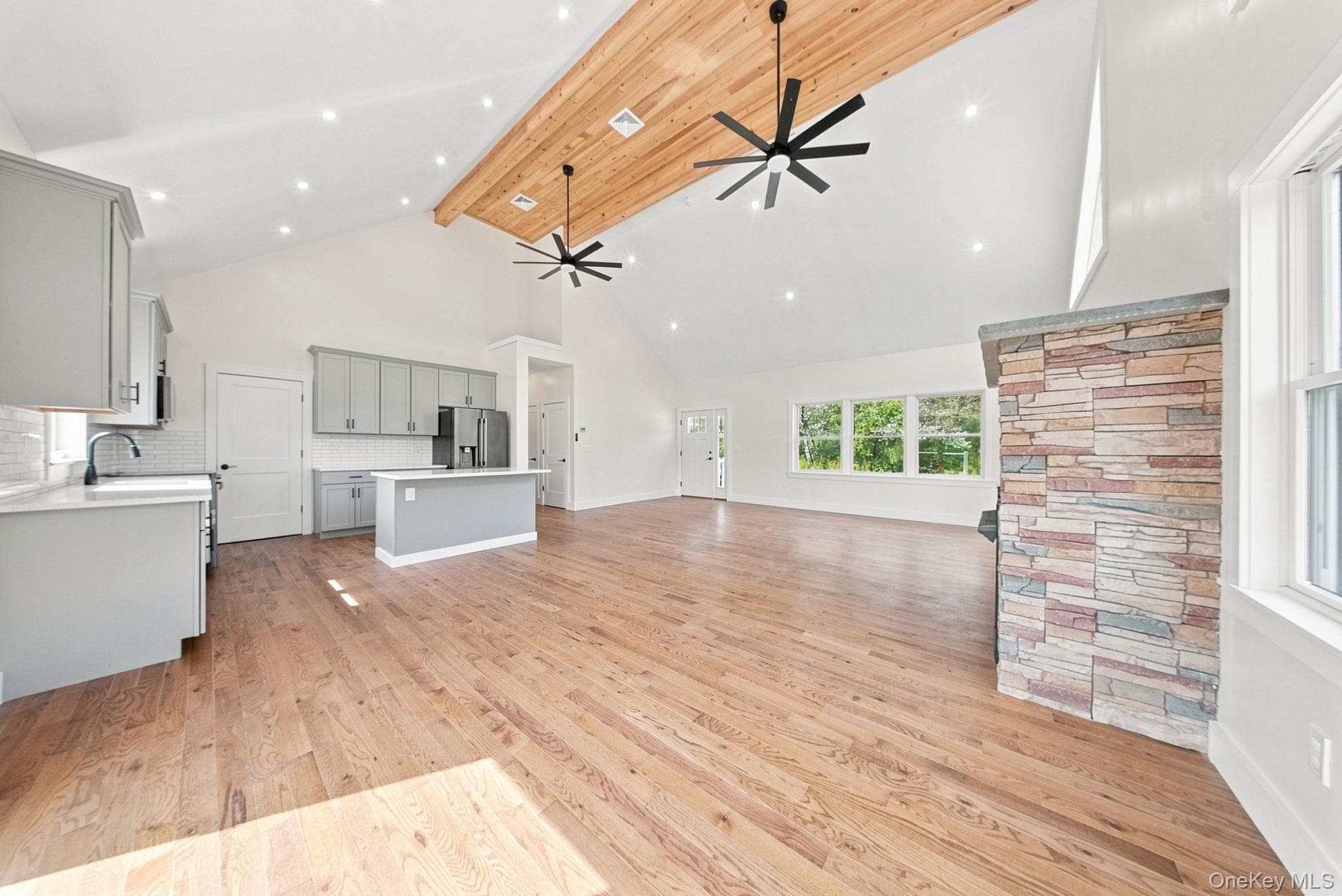 129 Nelson Road thumbnail 9