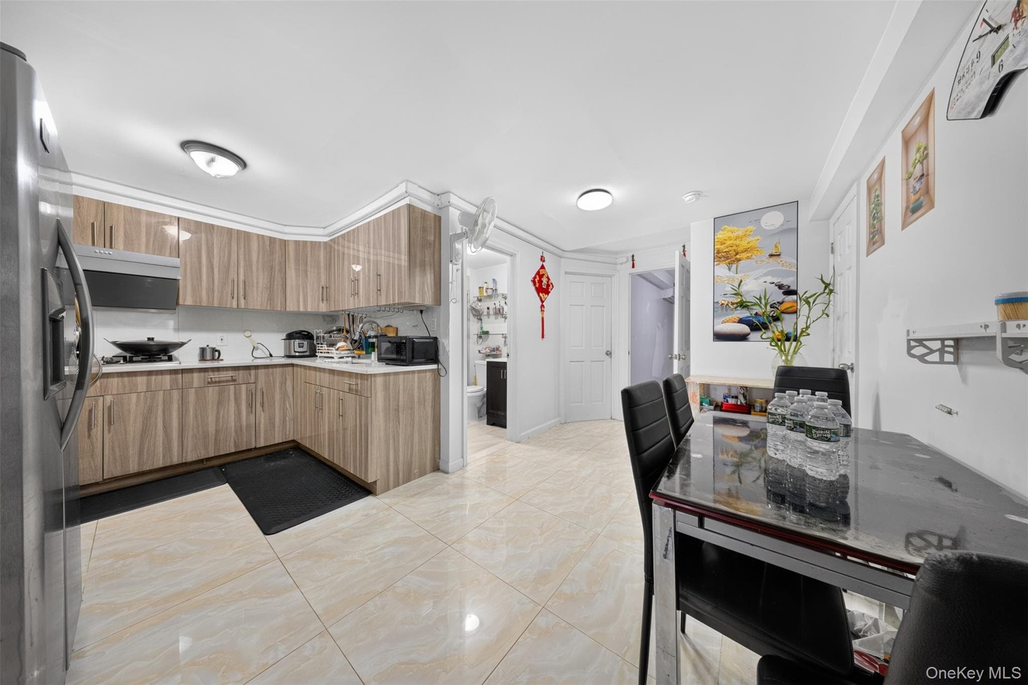 9413 Alstyne Avenue thumbnail 6