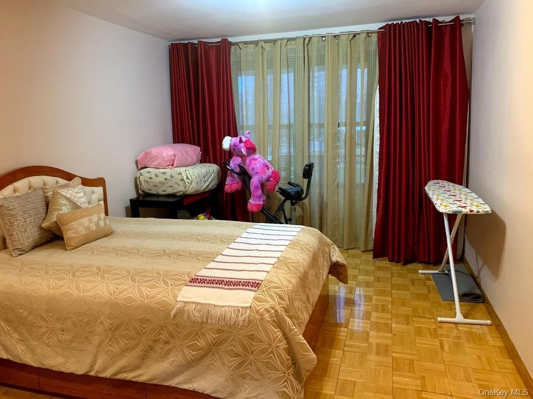 61-35 98th Street Unit: 2C thumbnail 7