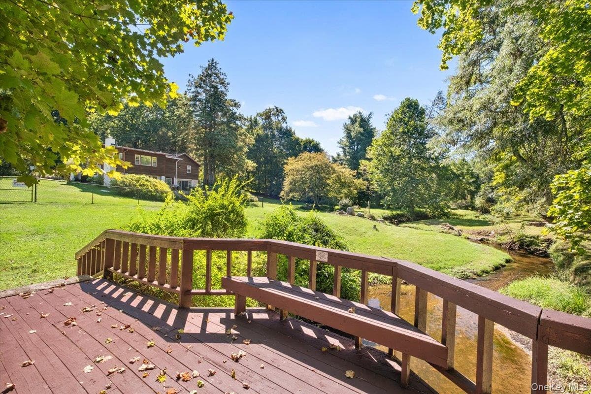 291 Peekskill Hollow Road thumbnail 44