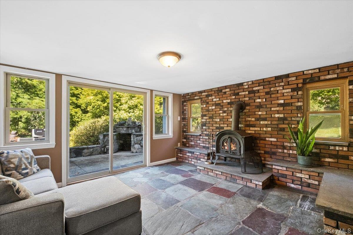 291 Peekskill Hollow Road thumbnail 37