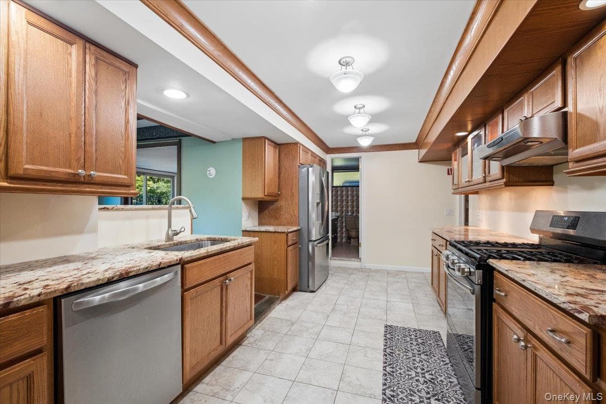 291 Peekskill Hollow Road thumbnail 30