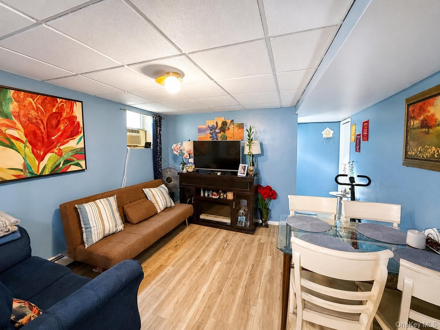 1 Davis Avenue thumbnail 17