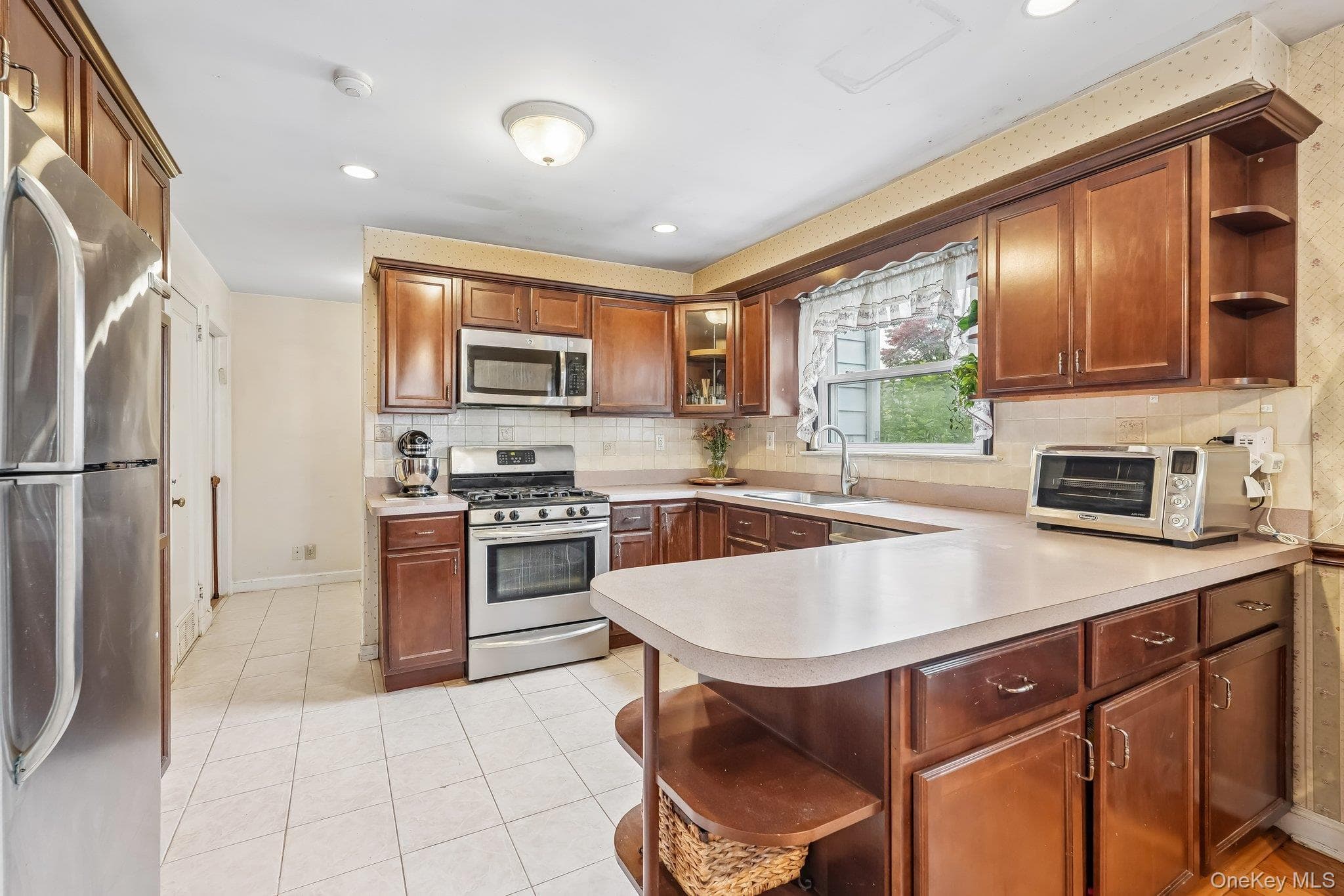 35 Holbrook Avenue thumbnail 10