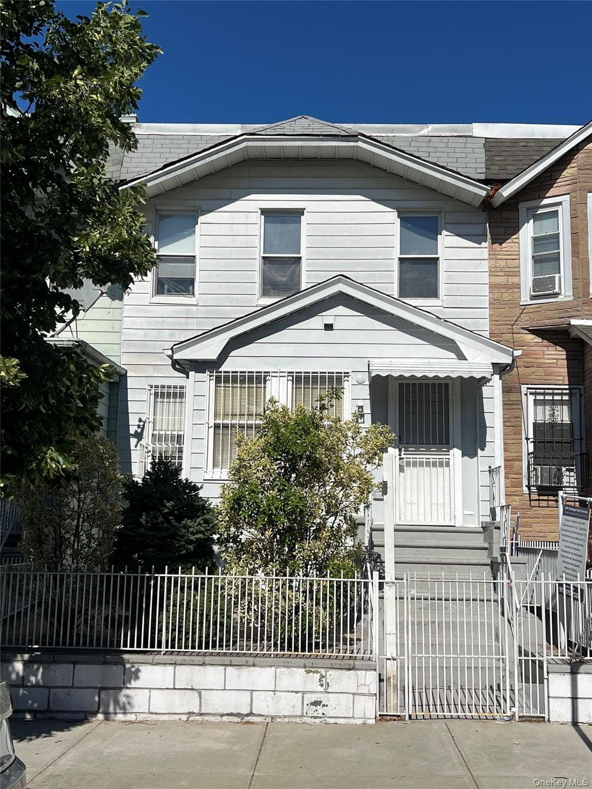 3105 93rd Street photo 1