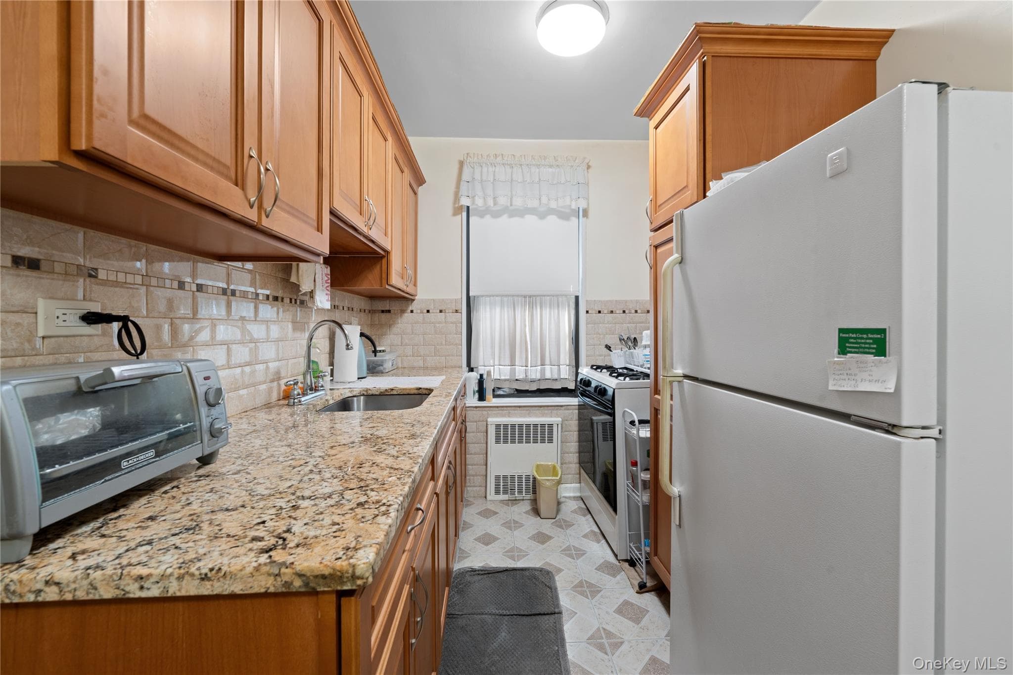 83-85 Woodhaven Boulevard Unit: 3R thumbnail 5
