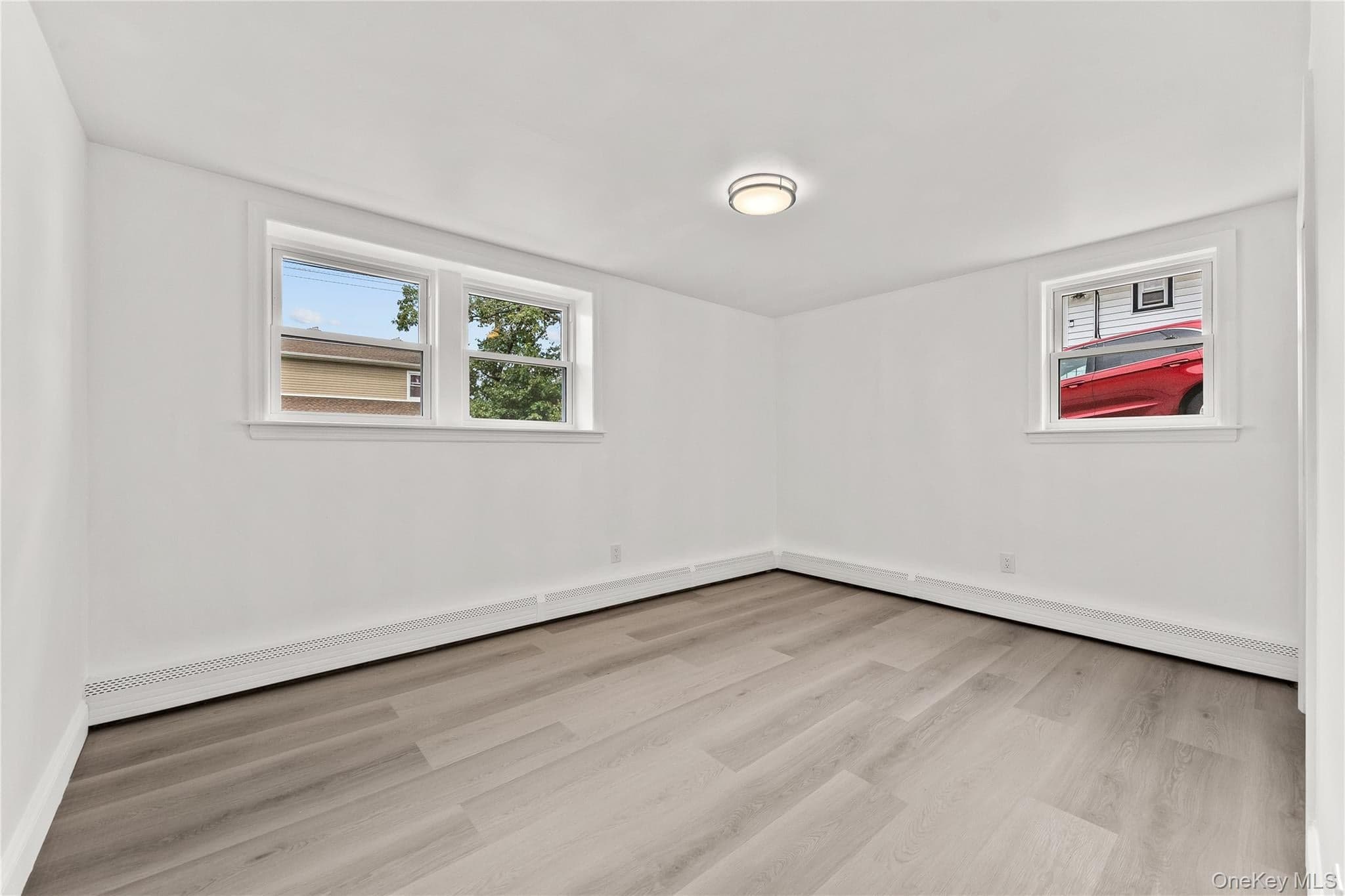 193 Frederick Avenue thumbnail 37