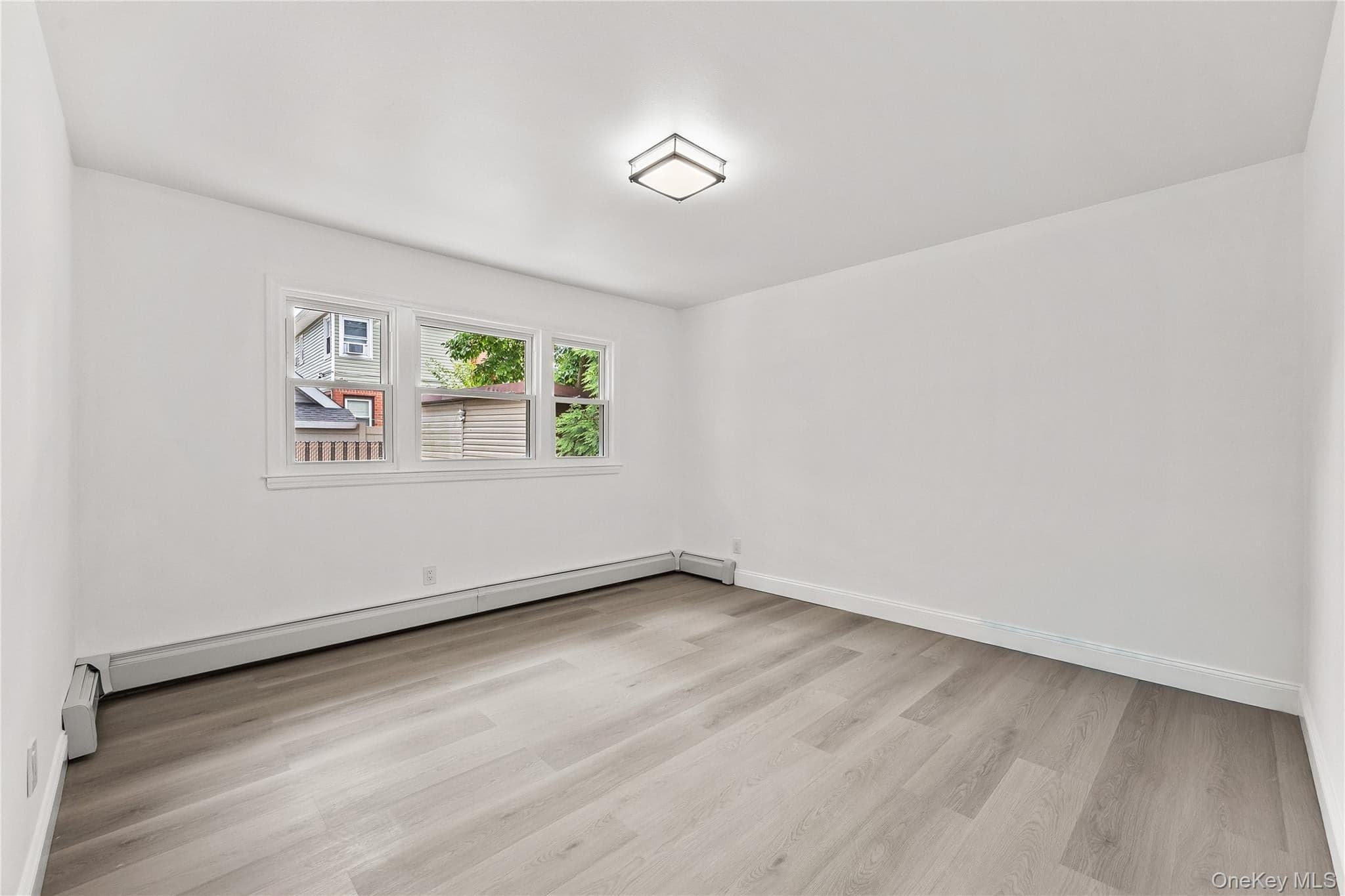 193 Frederick Avenue thumbnail 22