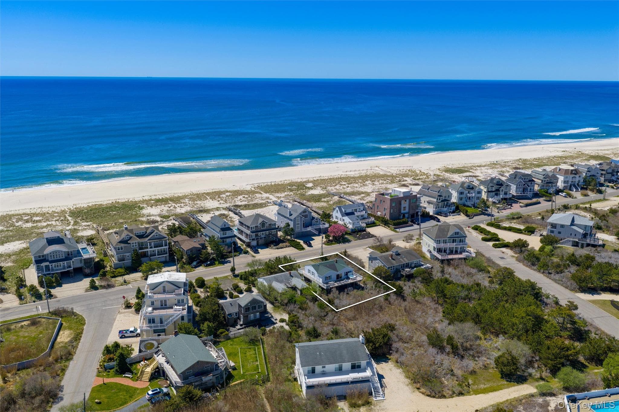 898 Dune Road thumbnail 33