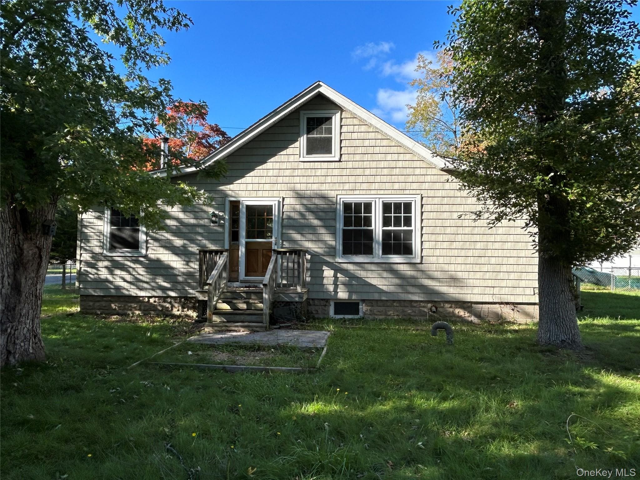 23 Whittier Drive thumbnail 18