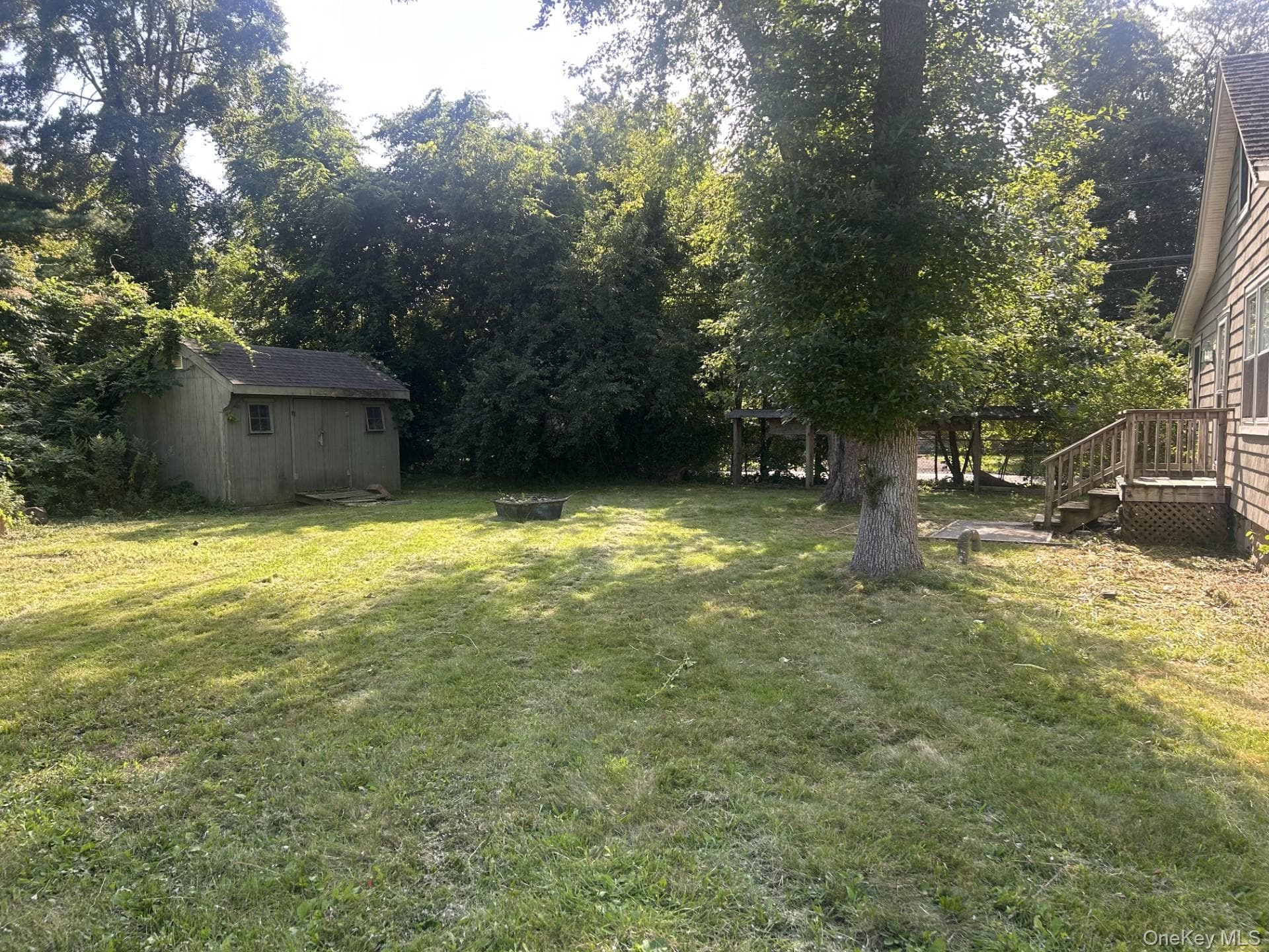 23 Whittier Drive thumbnail 4