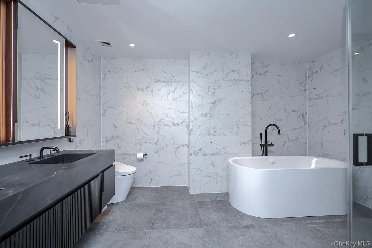 133-36 37th Avenue Unit: PH3B thumbnail 15