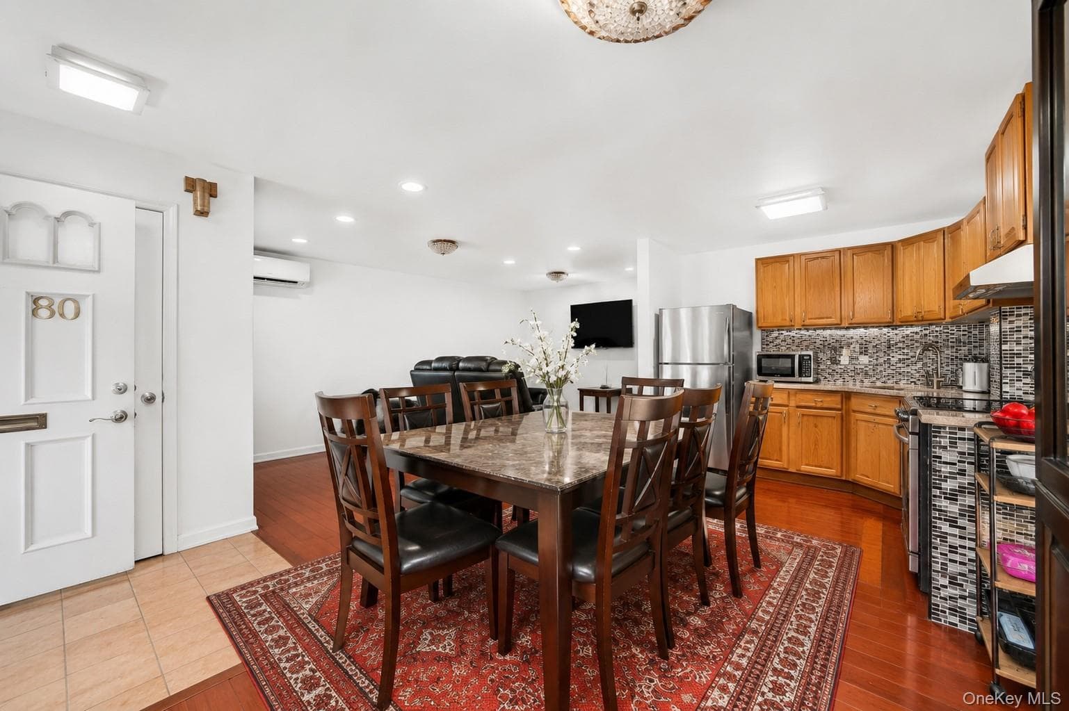 87-80 Little Neck Parkway, Floral Park
