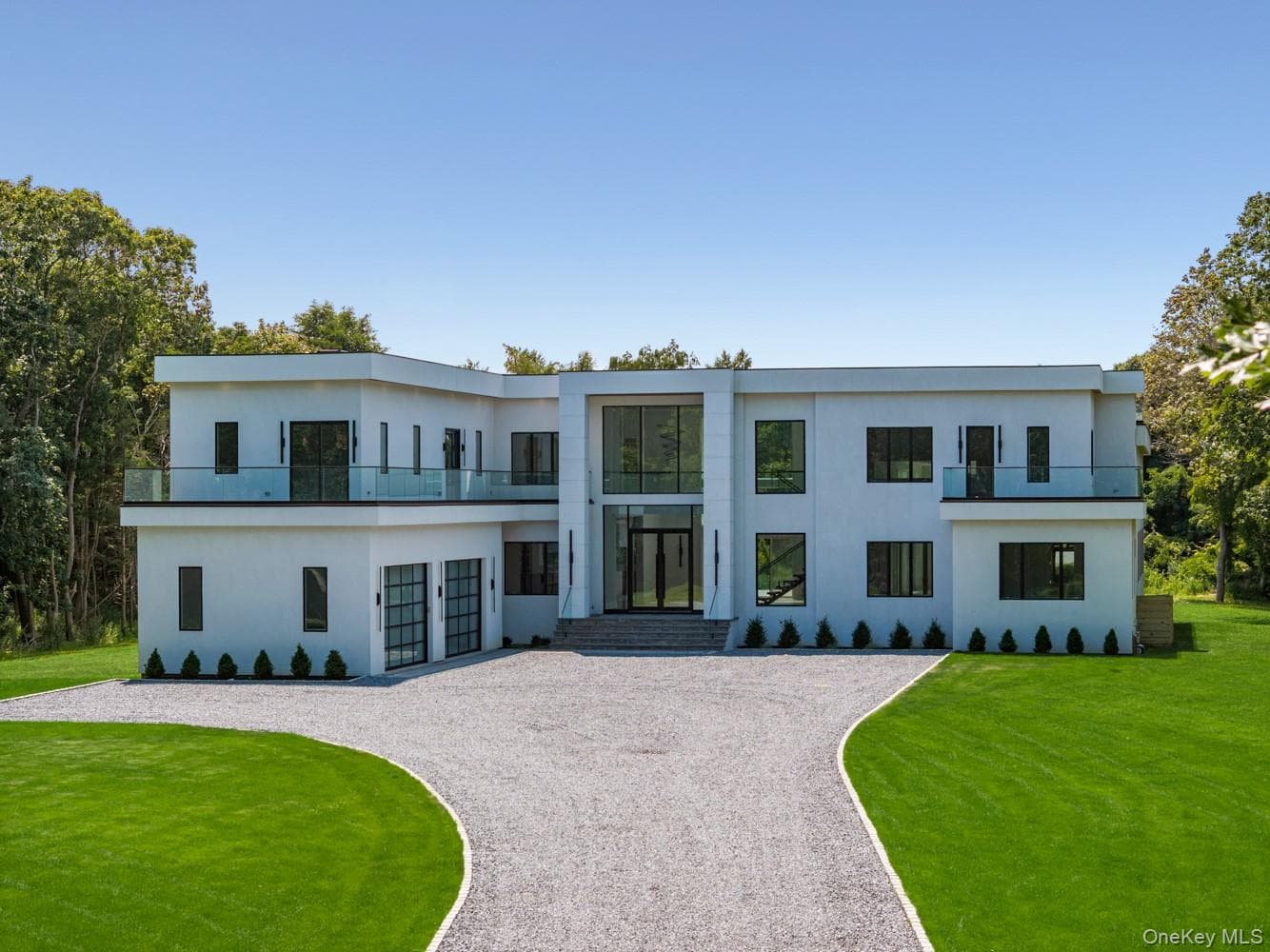 36 Old Neck Road, Center Moriches
