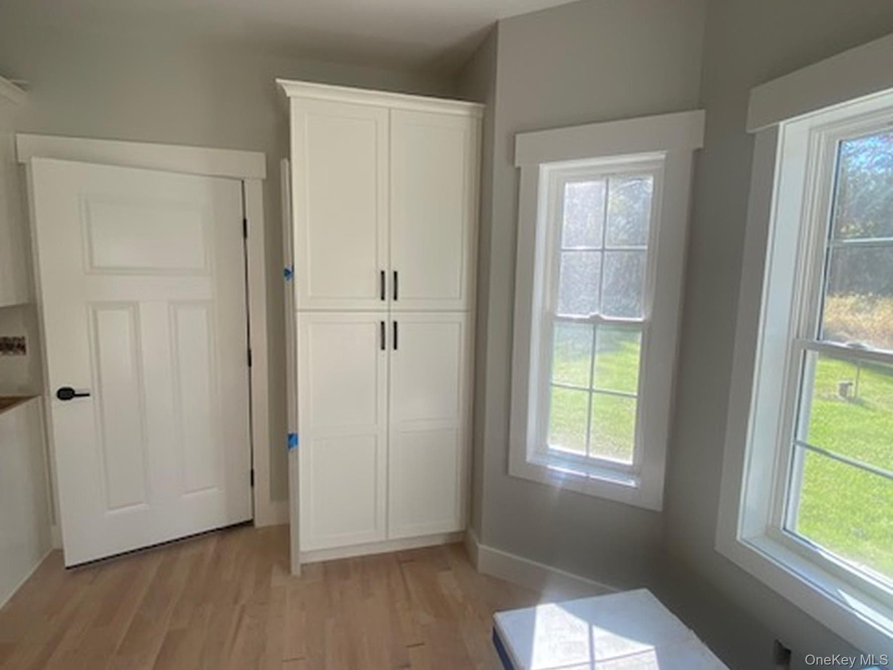 175 Mulford Road thumbnail 9