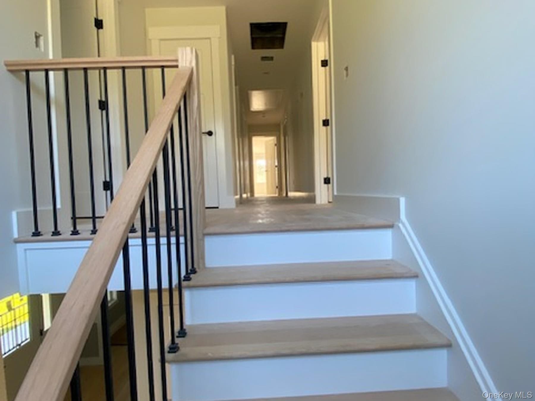 175 Mulford Road thumbnail 24