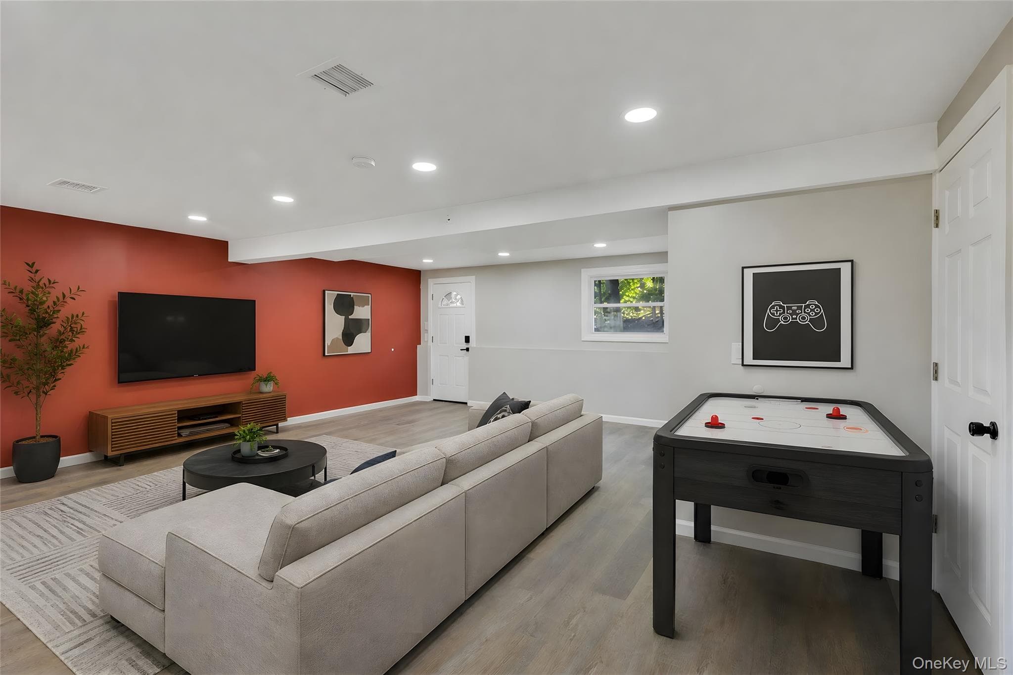 513 Canada Street thumbnail 36