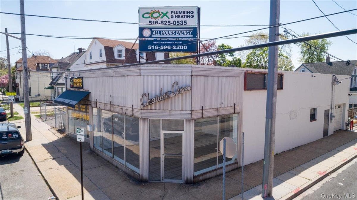 20-22 Brooklyn Avenue thumbnail 2