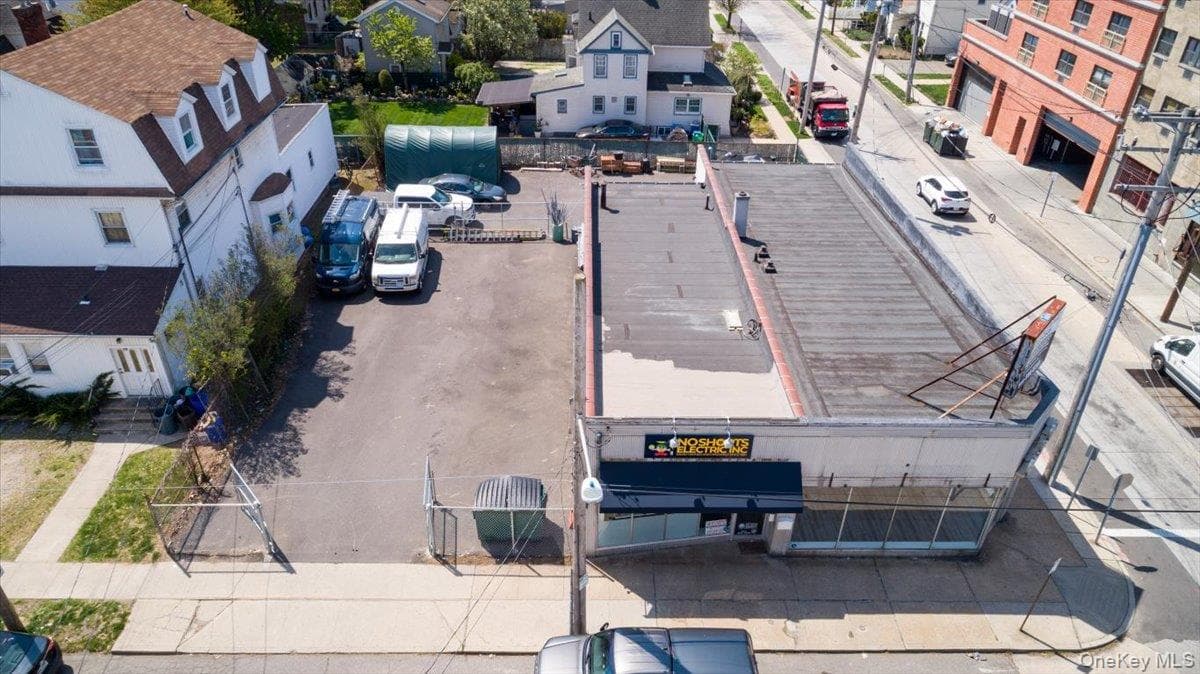 20-22 Brooklyn Avenue thumbnail 13