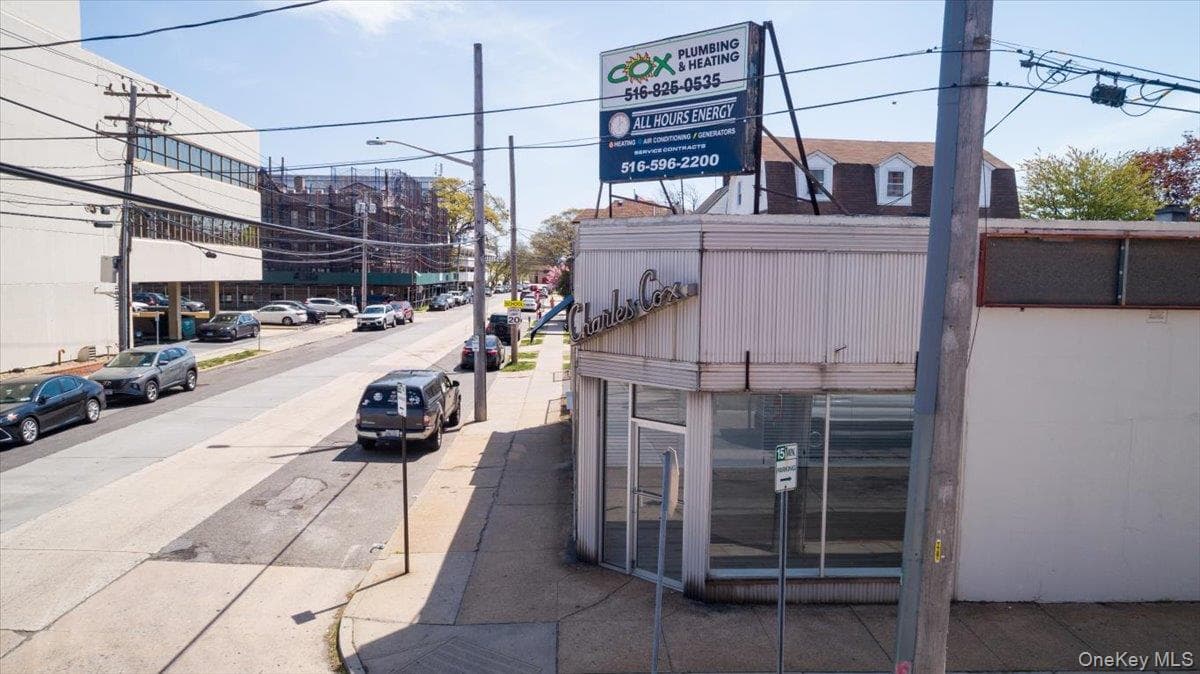 20-22 Brooklyn Avenue thumbnail 4