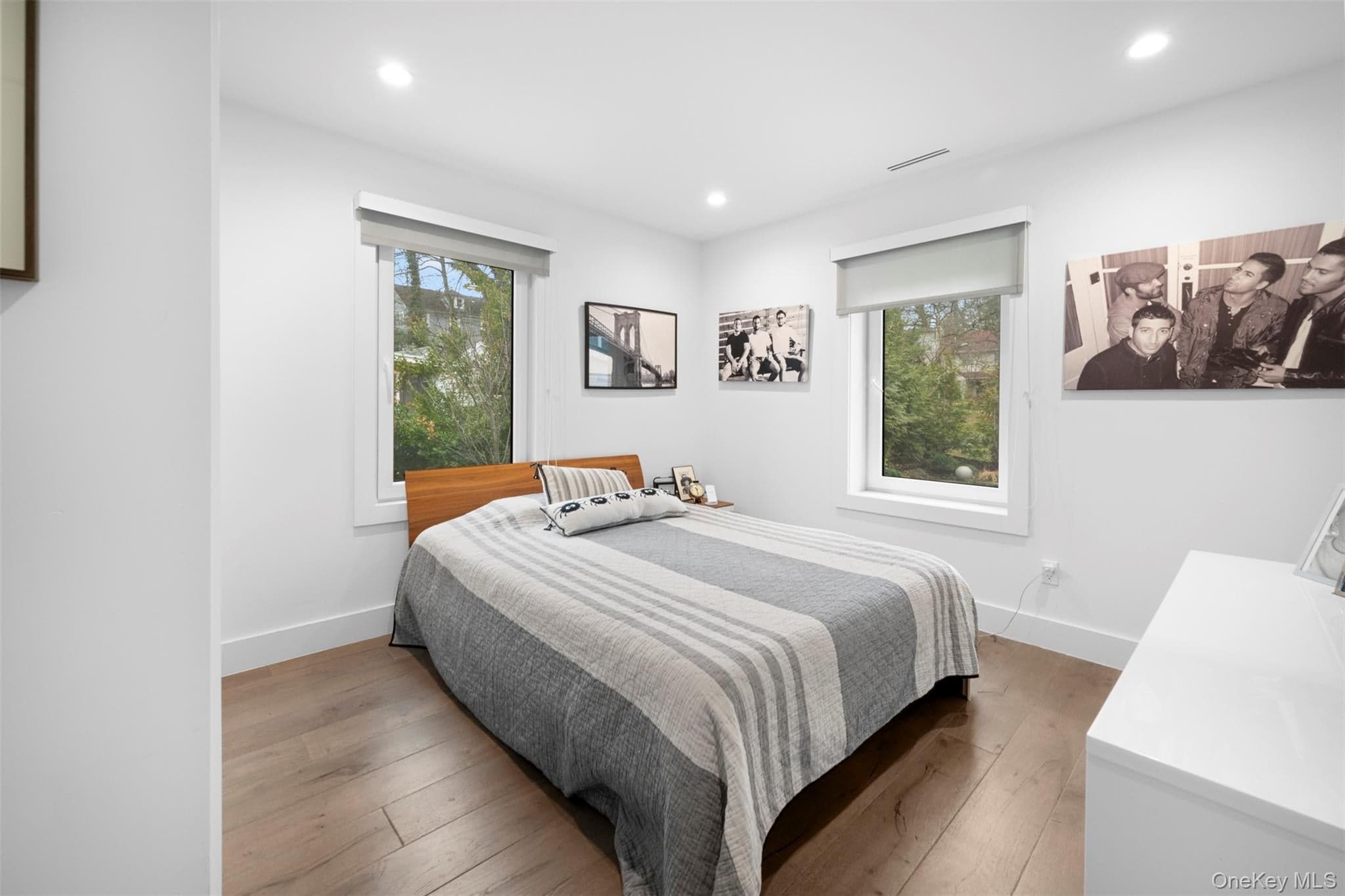 2 Hewlett Place thumbnail 31