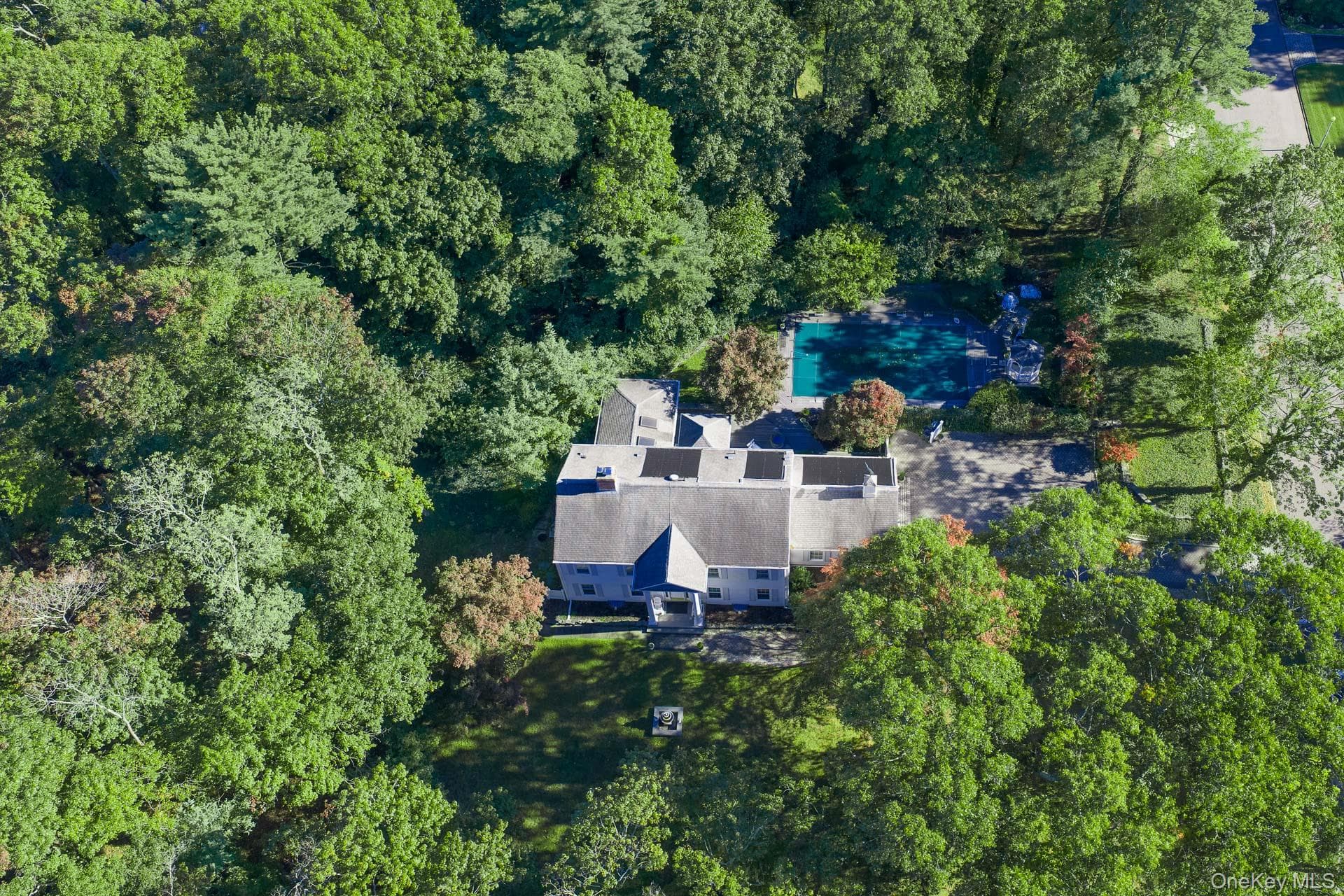 2 Three Pond Road thumbnail 35