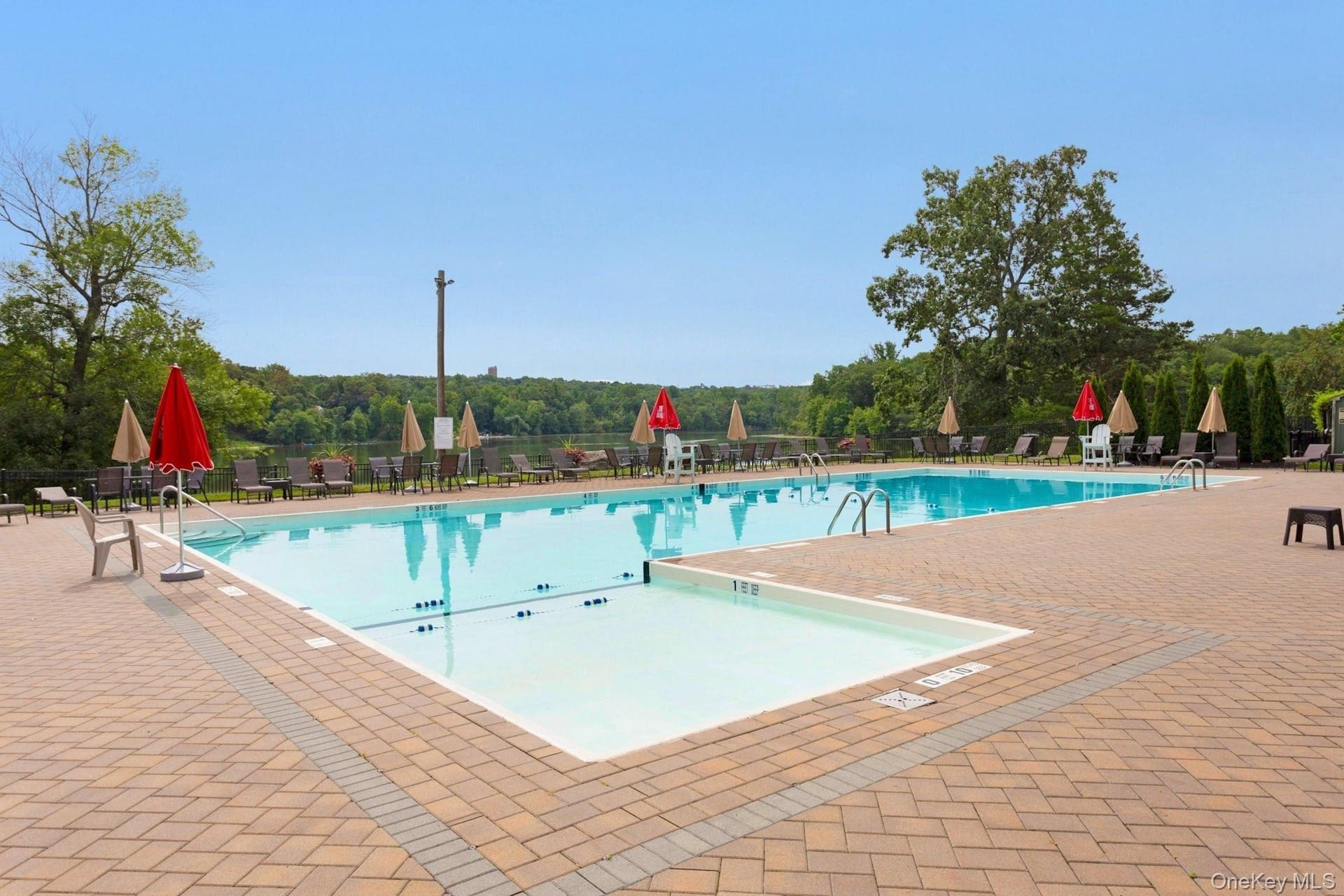 26 Kenneth Stuart PL Unit: A, Mohegan Lake