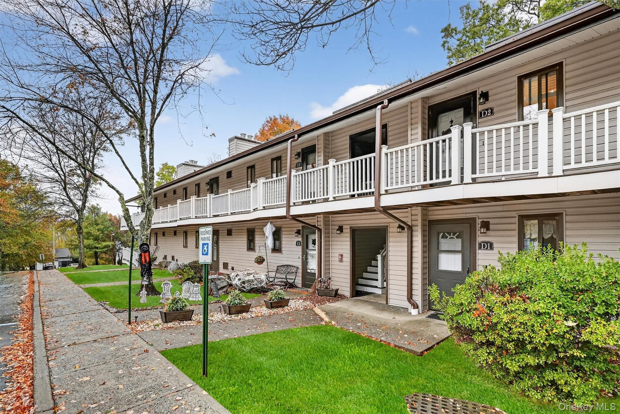 41 Berwynn Road Unit: 2D thumbnail 5