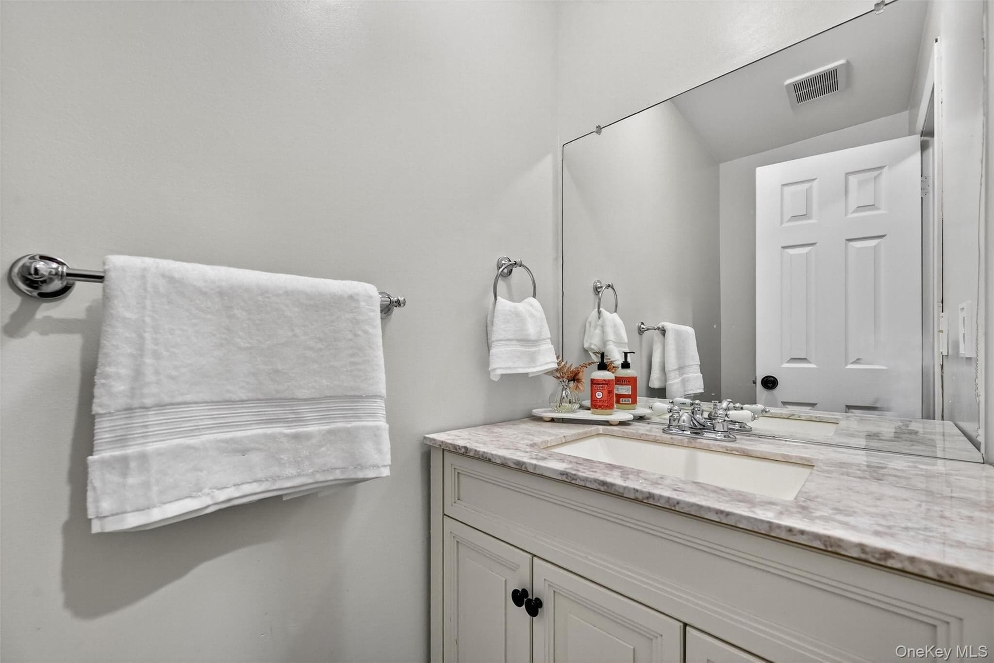 41 Berwynn Road Unit: 2D thumbnail 15