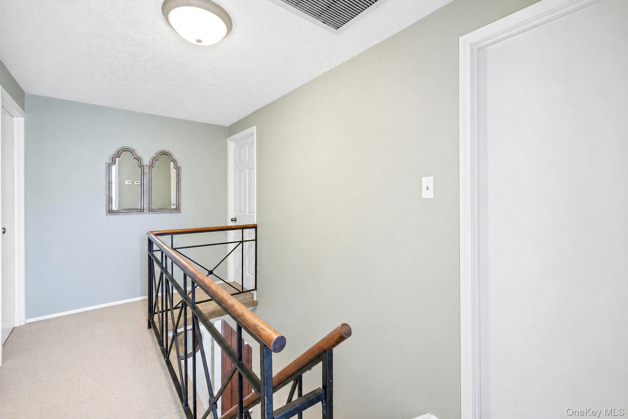 67 Lakeside Avenue thumbnail 12